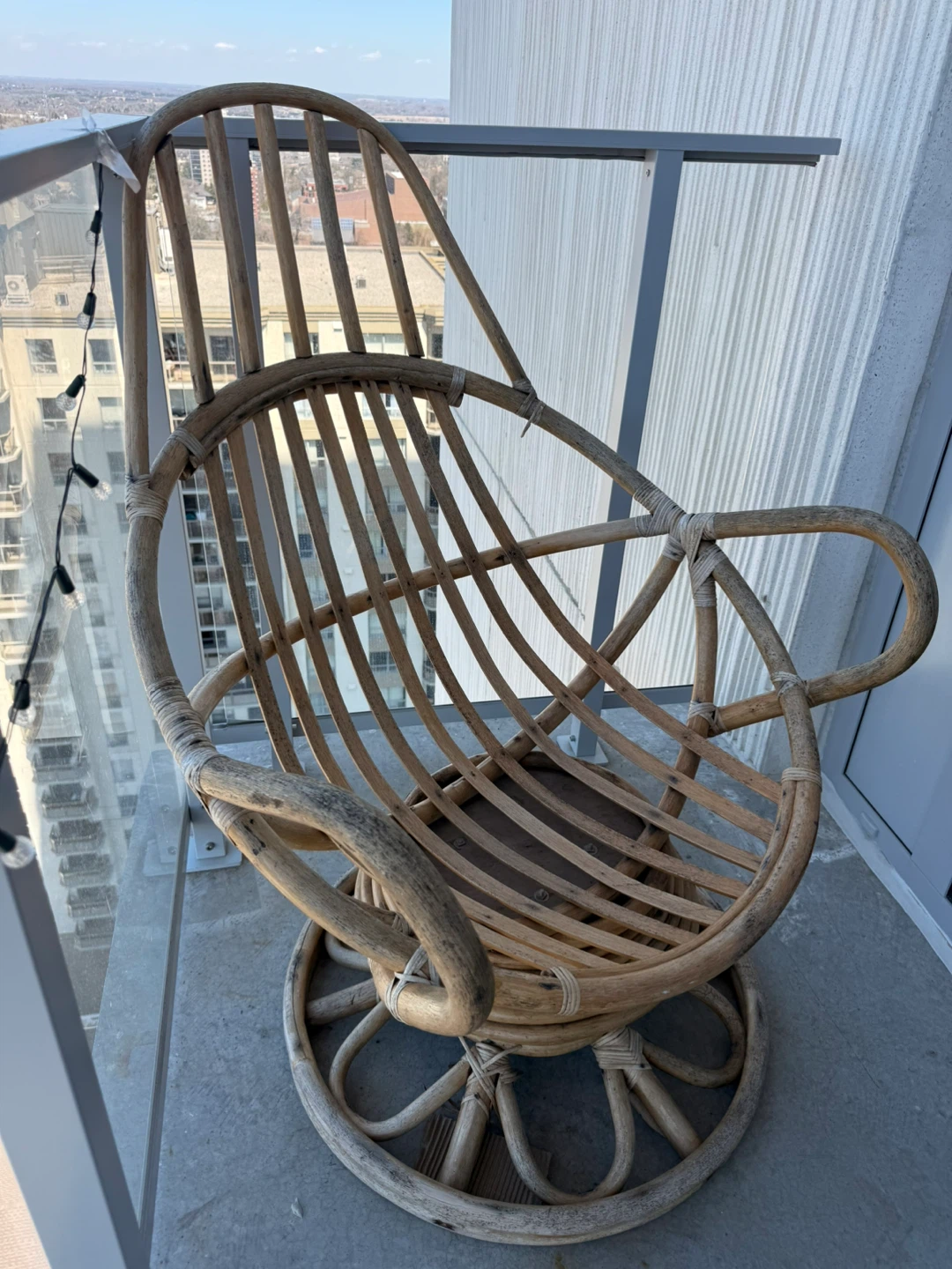 Rattan Swivel Chair