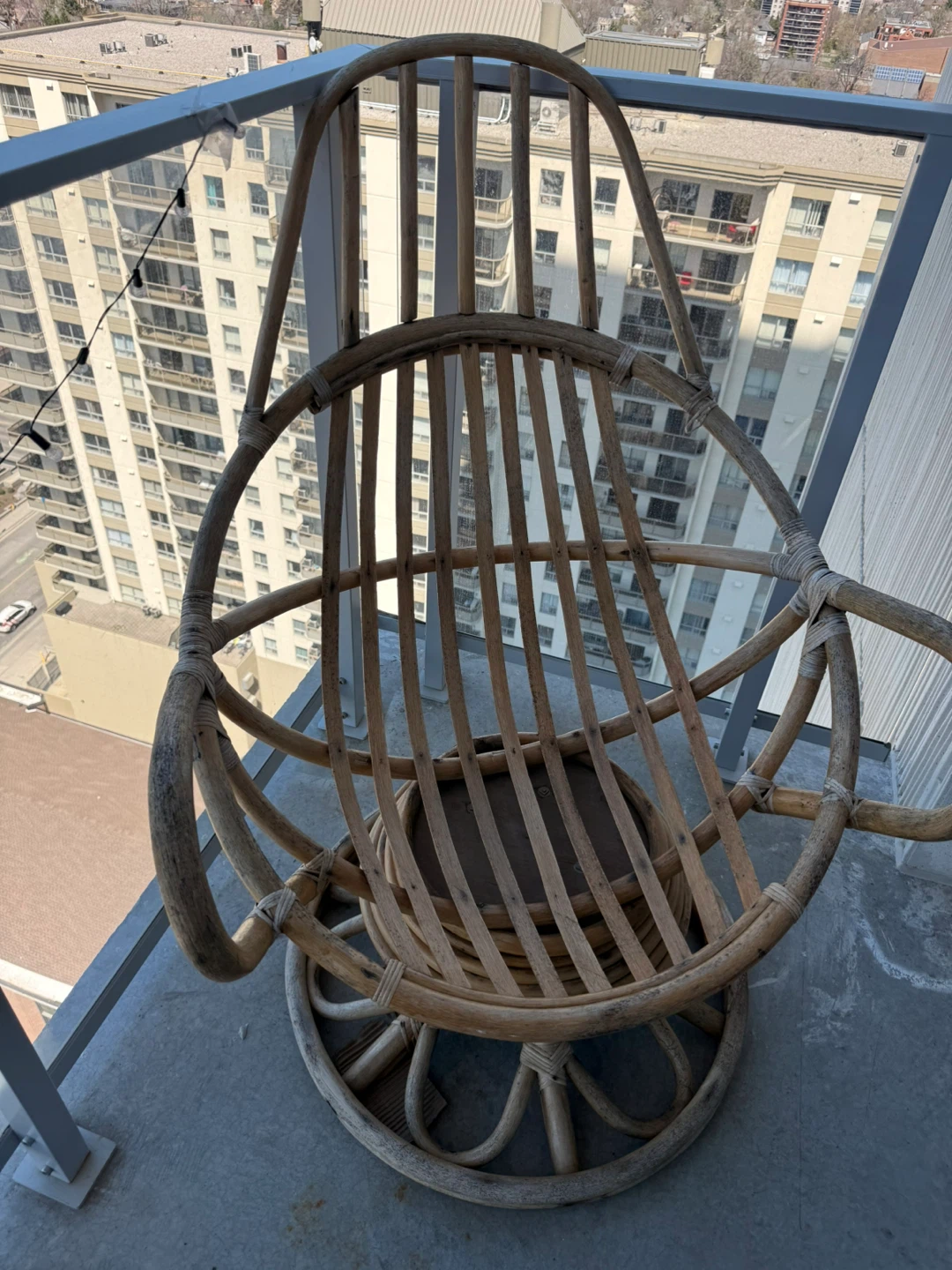 Rattan Swivel Chair - photo 2