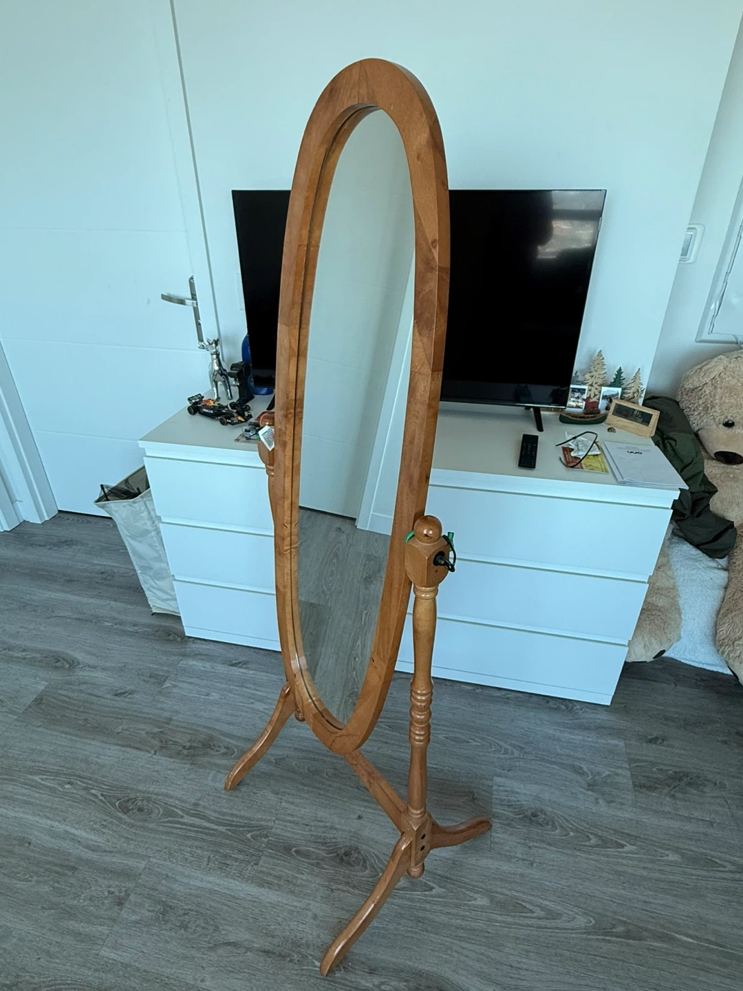 Oval Standing Mirror with Wooden Frame - photo 2