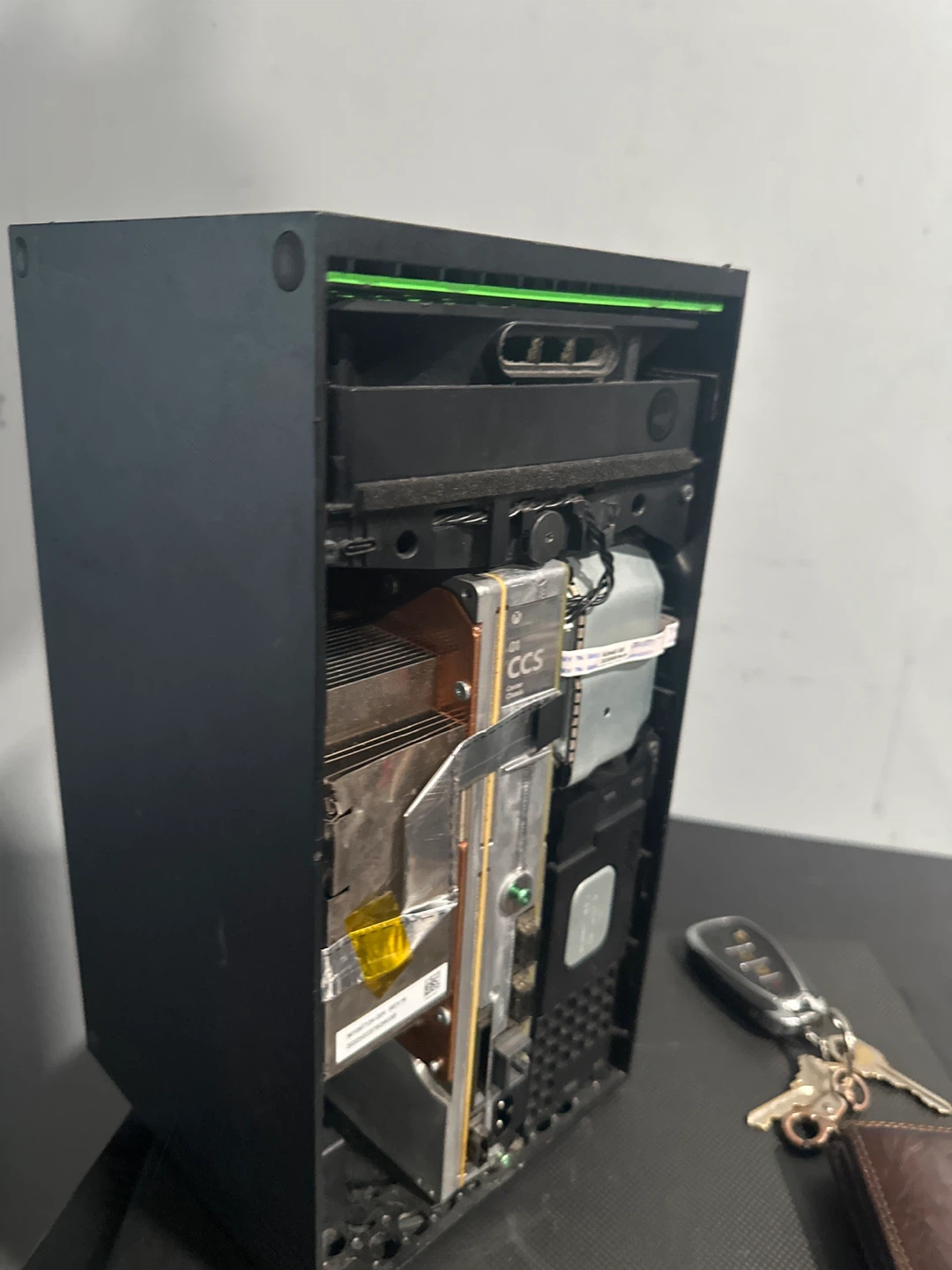 Xbox Series X Gaming Console - photo 2