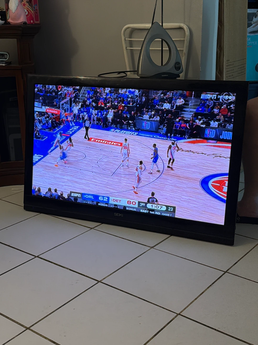 SEIKI Flat Screen TV