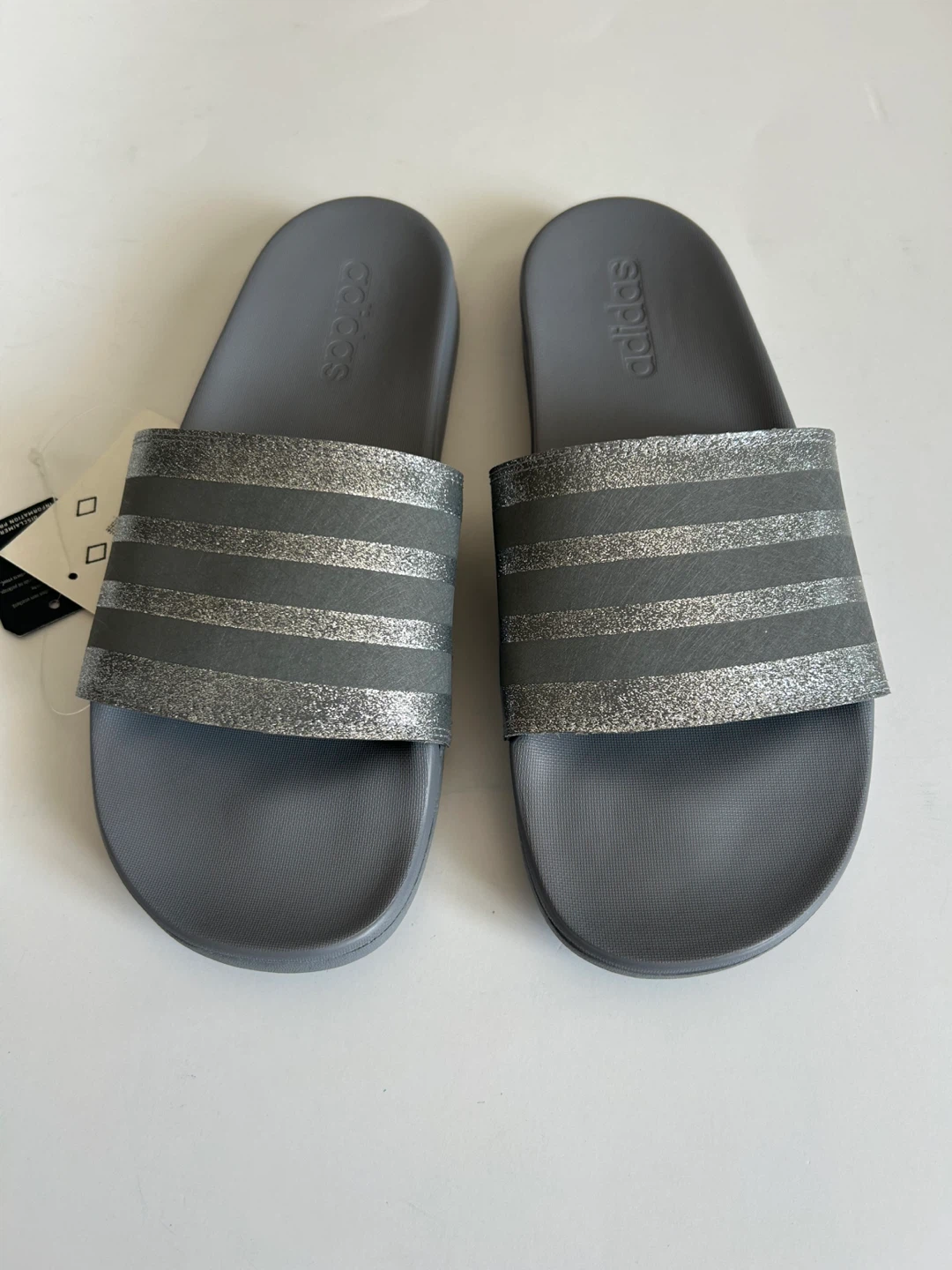 ADIDAS Adilette Comfort Slides ‘Shimmer Silver Grey’ BNWT - photo 4