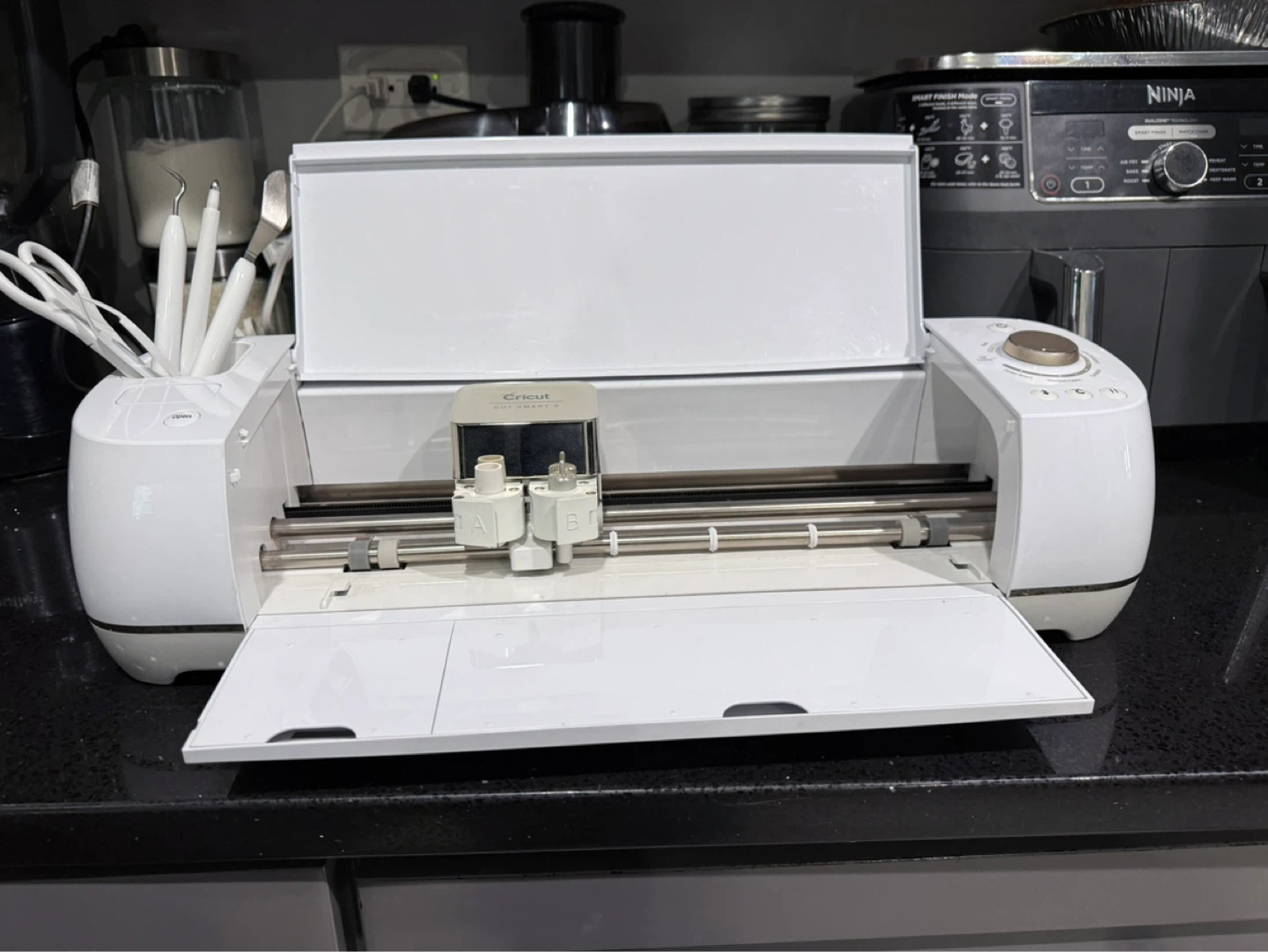 Cricut Explore Air 2 Cutting Machine - photo 2