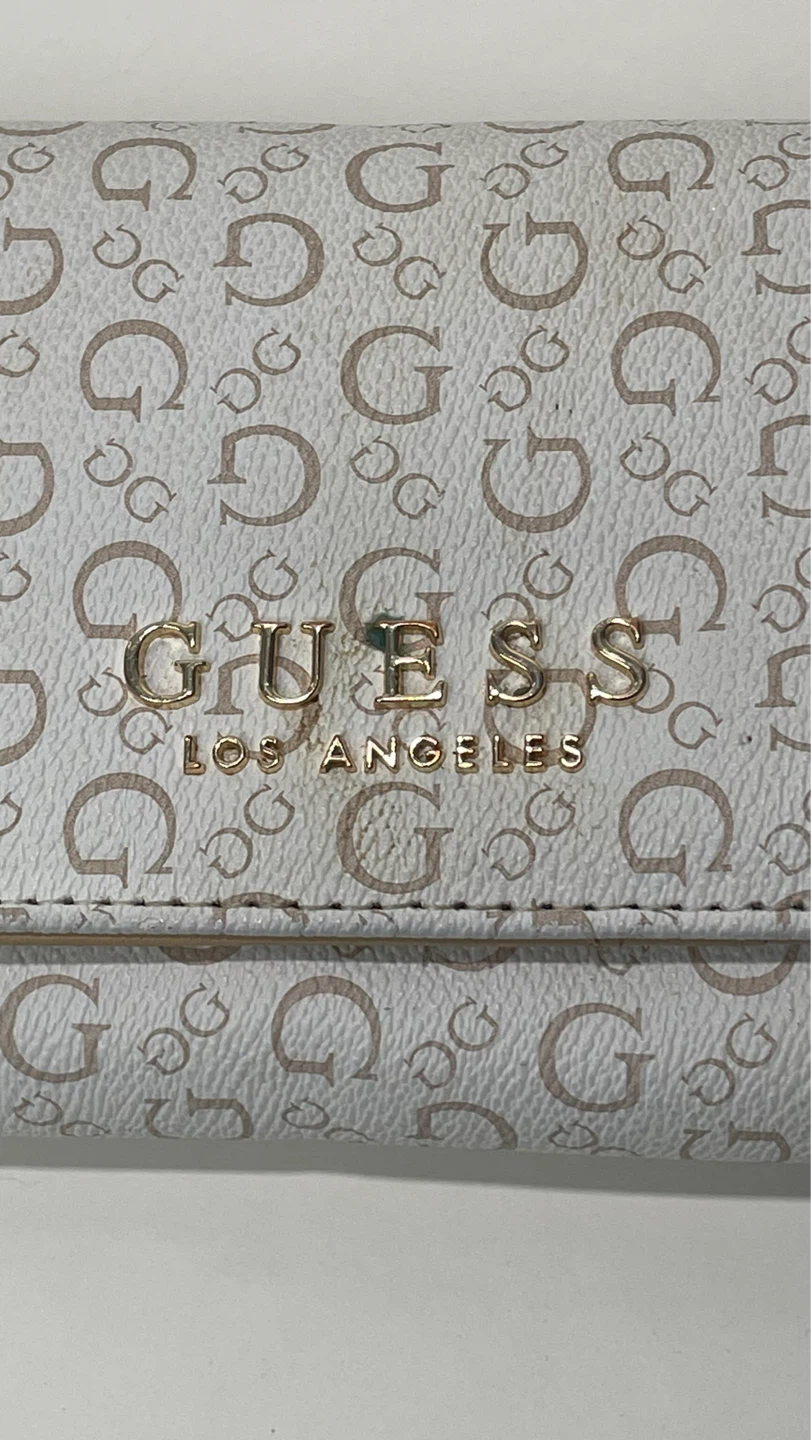 Guess Clutch Wallet - photo 2