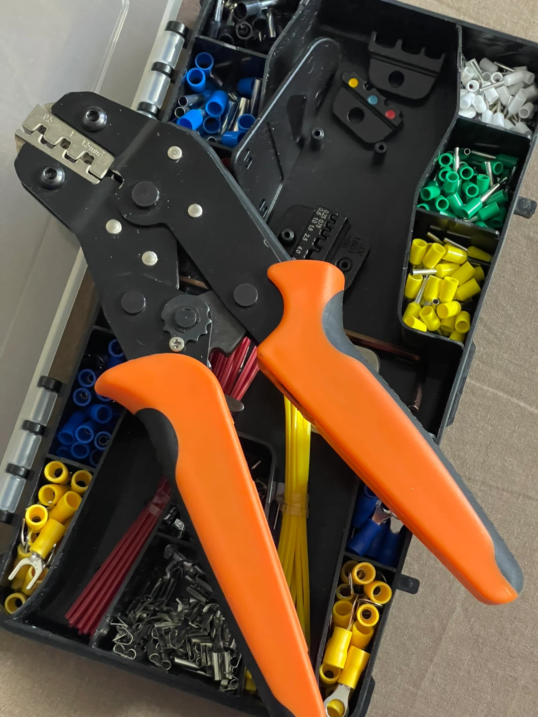 LEONTOOL Wire Crimper Crimp and Closed Terminals Kit - photo 3