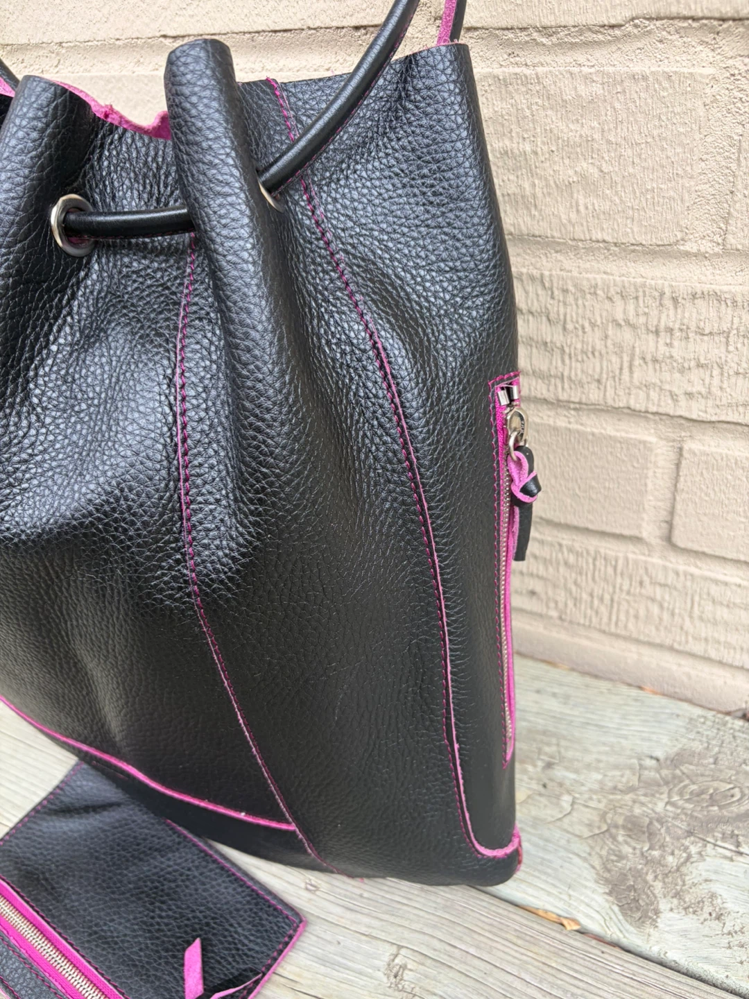Leather Bucket Bag Mywalit Black/Pink - photo 5