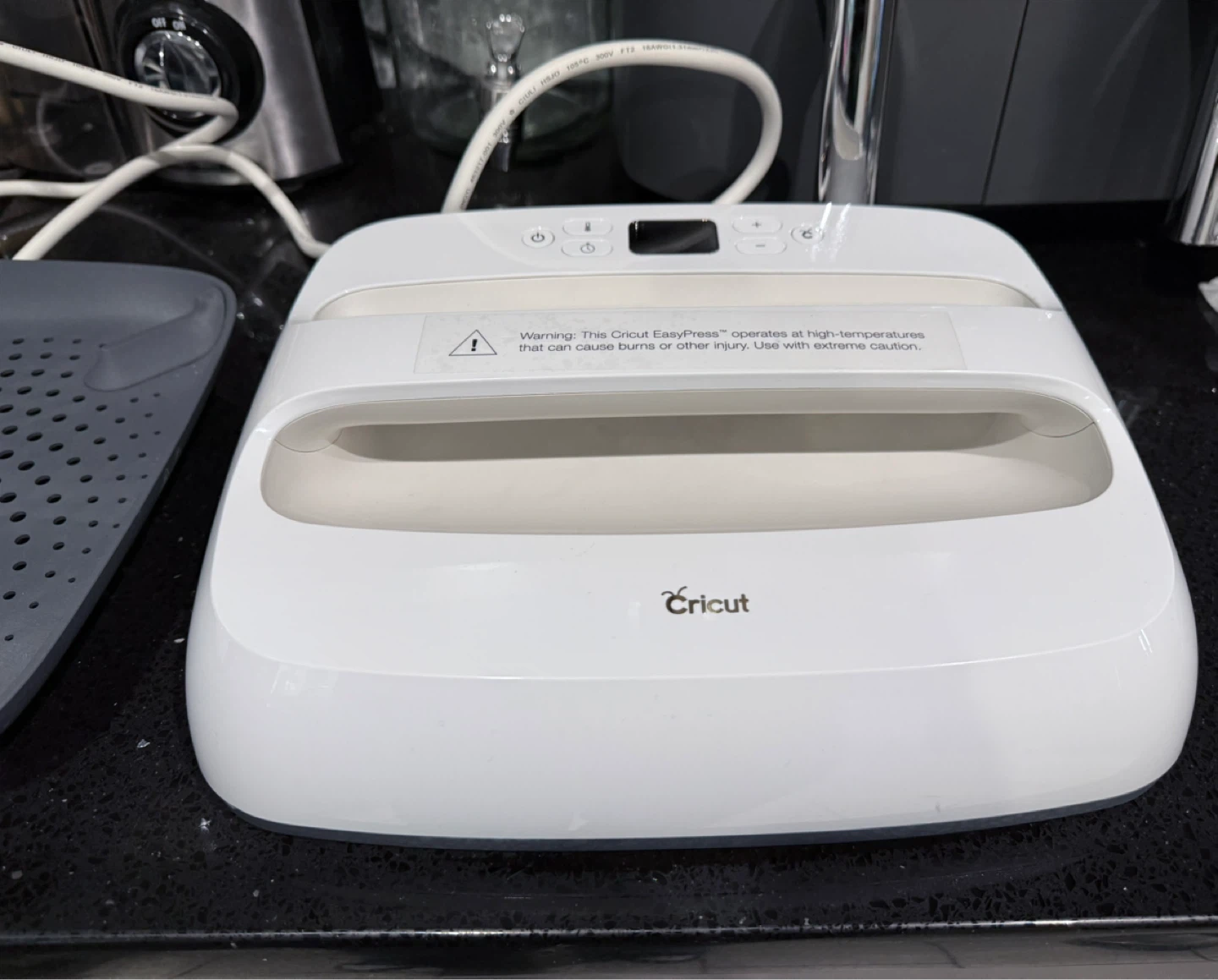 Cricut EasyPress 2 Heat Press - 12x10 inch - photo 2