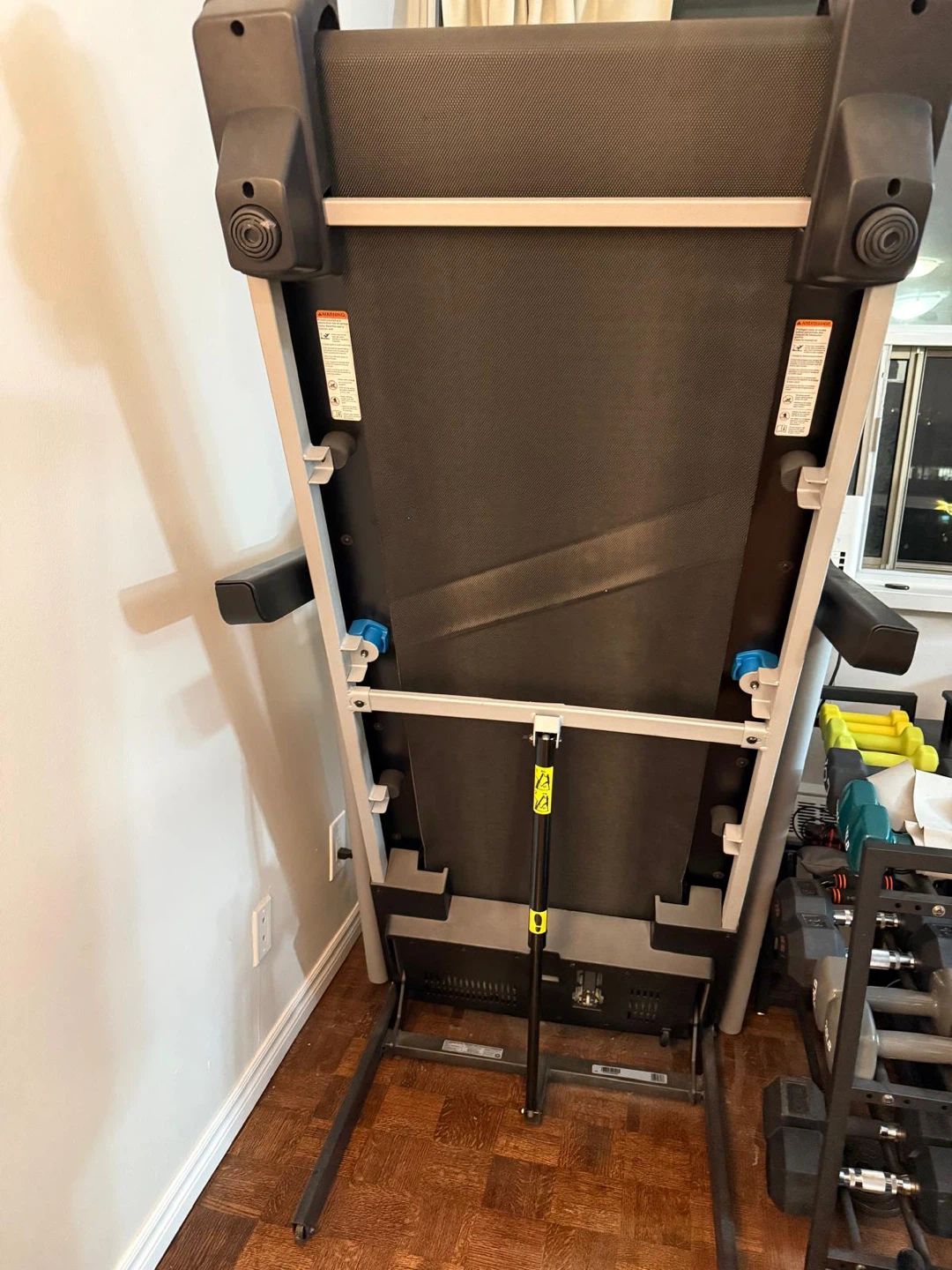 NordicTrack EXP7i treadmill - photo 4