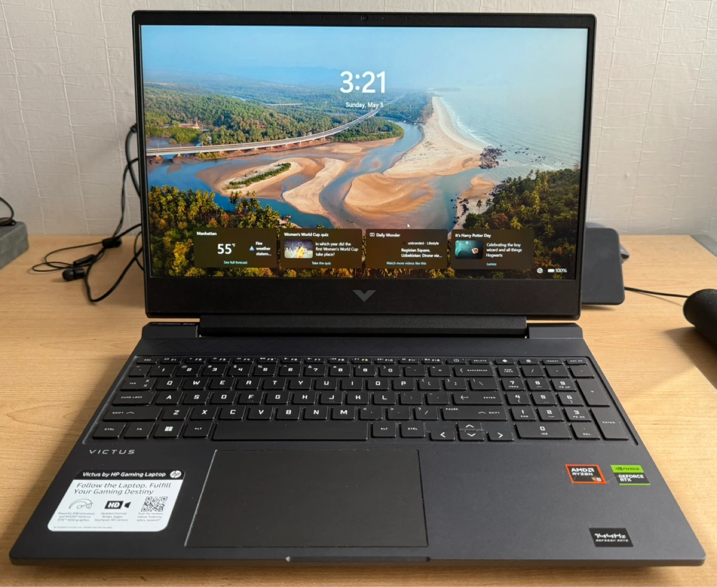 HP Victus Gaming Laptop - photo 2