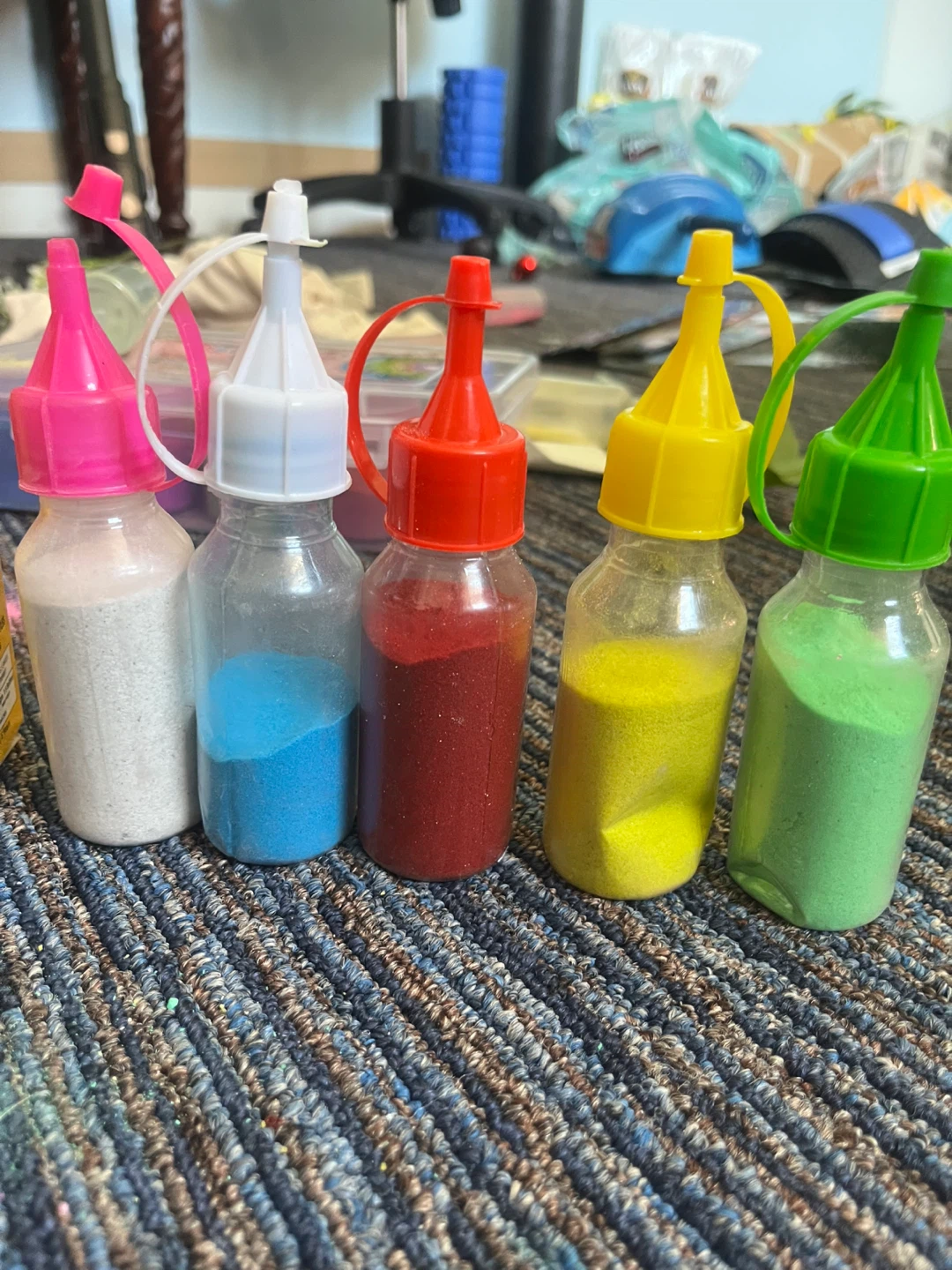 Darvesh's Rangoli Colours - 5 Bottles - photo 2