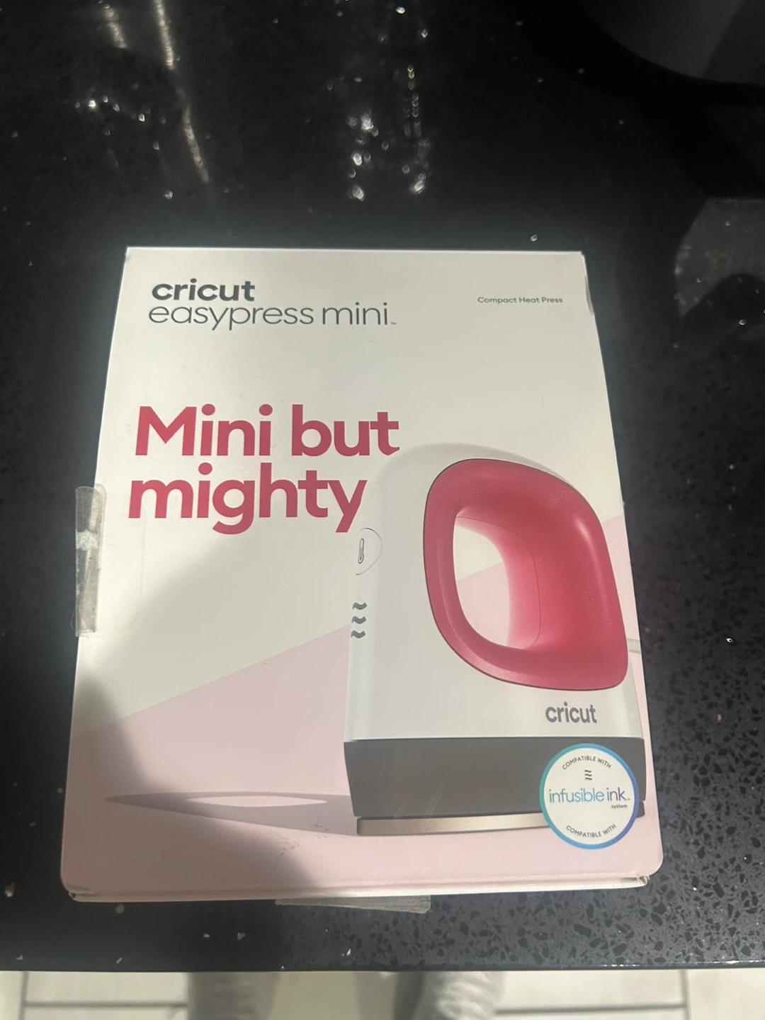 Cricut EasyPress Mini Heat Press