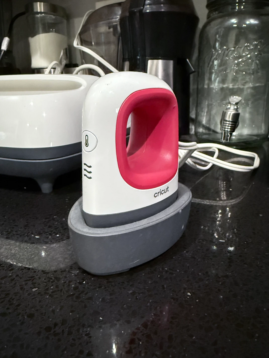 Cricut EasyPress Mini Heat Press - photo 4