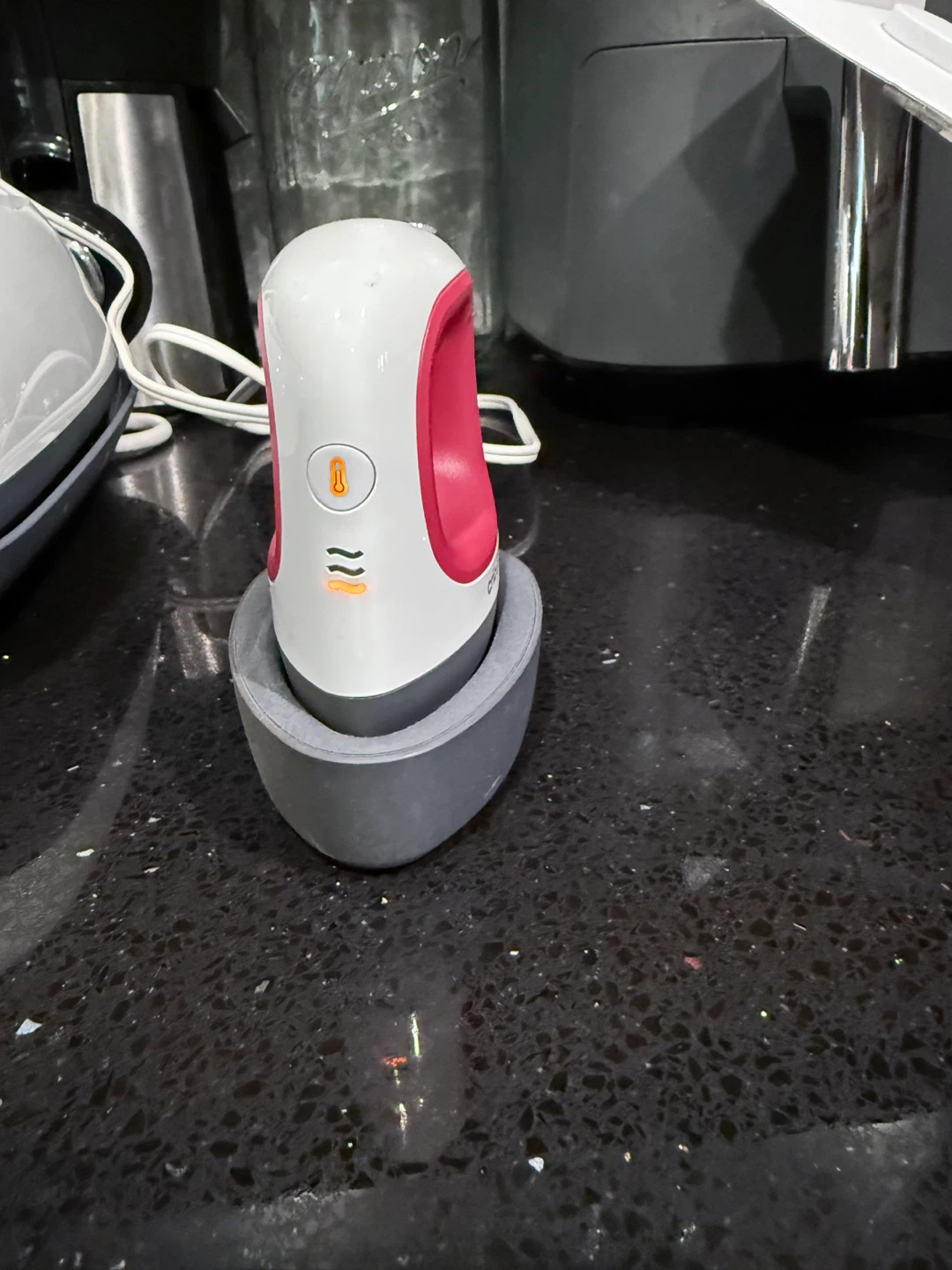 Cricut EasyPress Mini Heat Press - photo 2