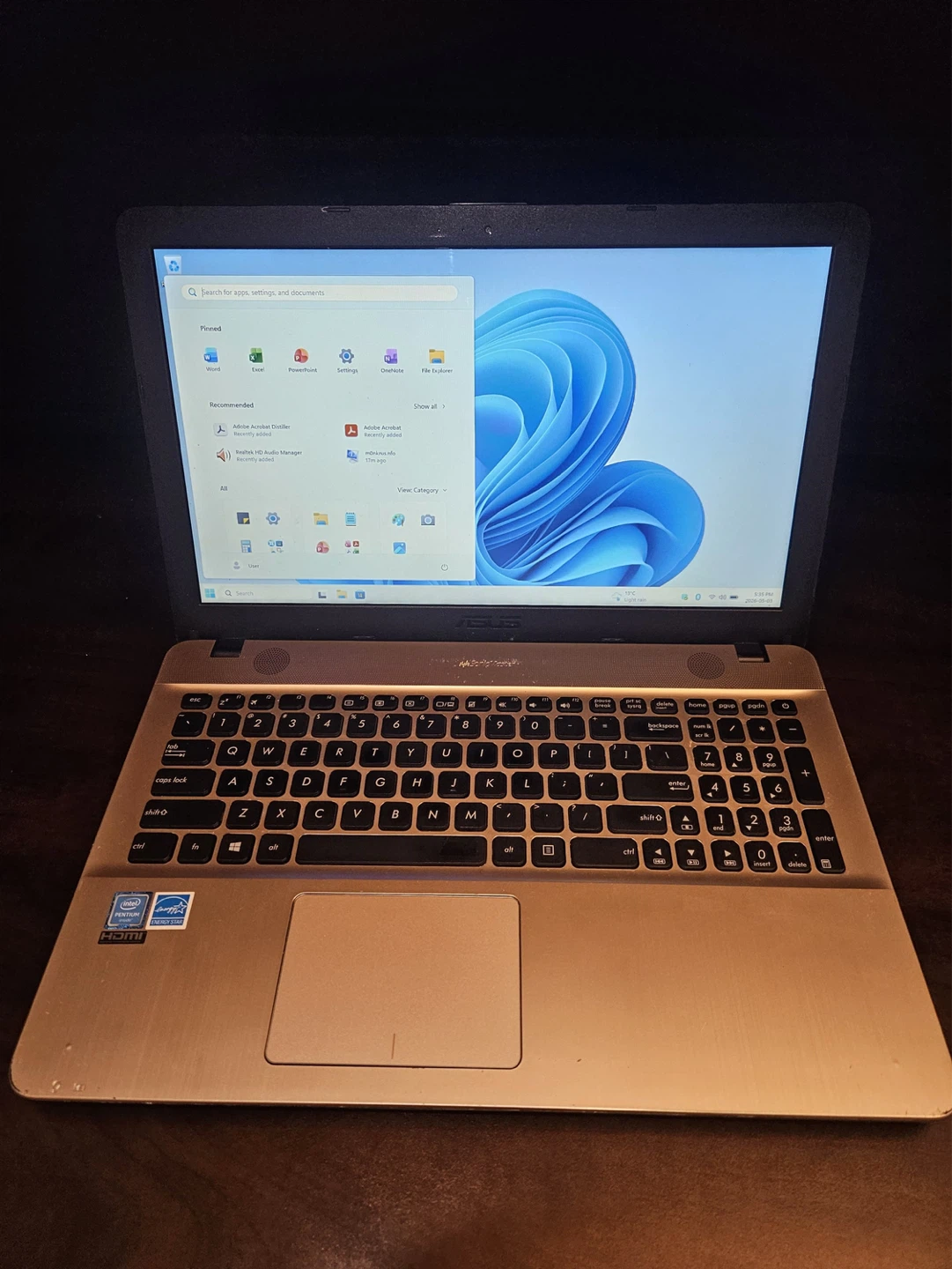 🔥 15.6” ASUS VivoBook - 128GB SSD | Good Battery | Win11 Pro
