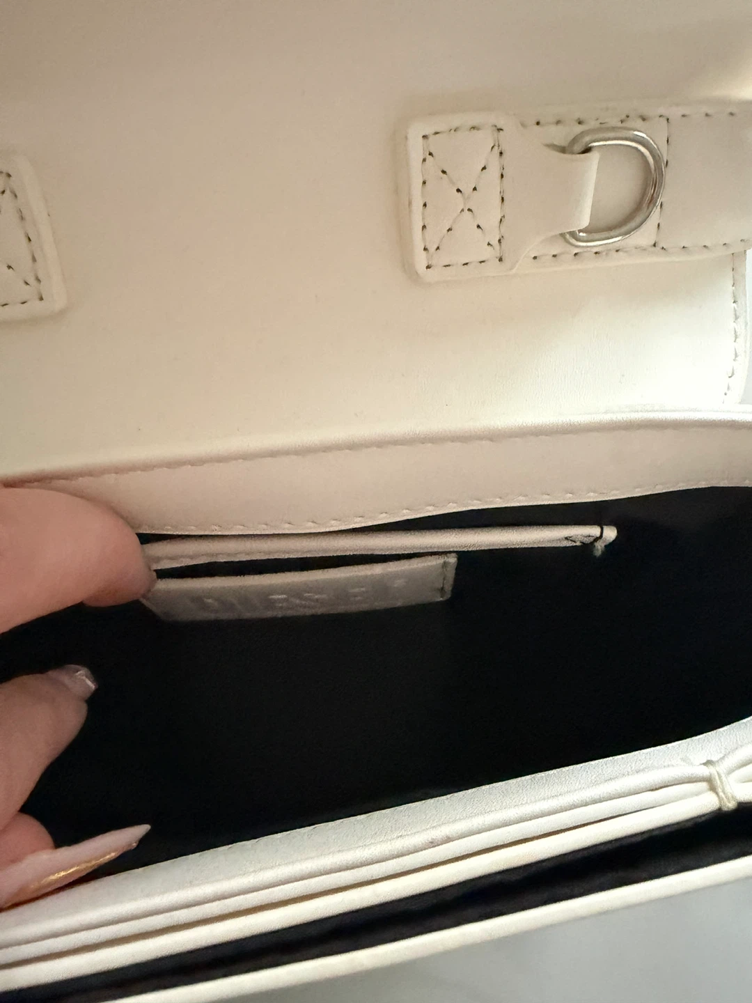 Diesel White Leather Shoulder Bag - photo 2
