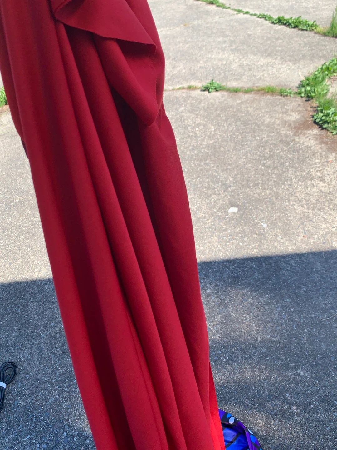 Red costume cape - photo 2