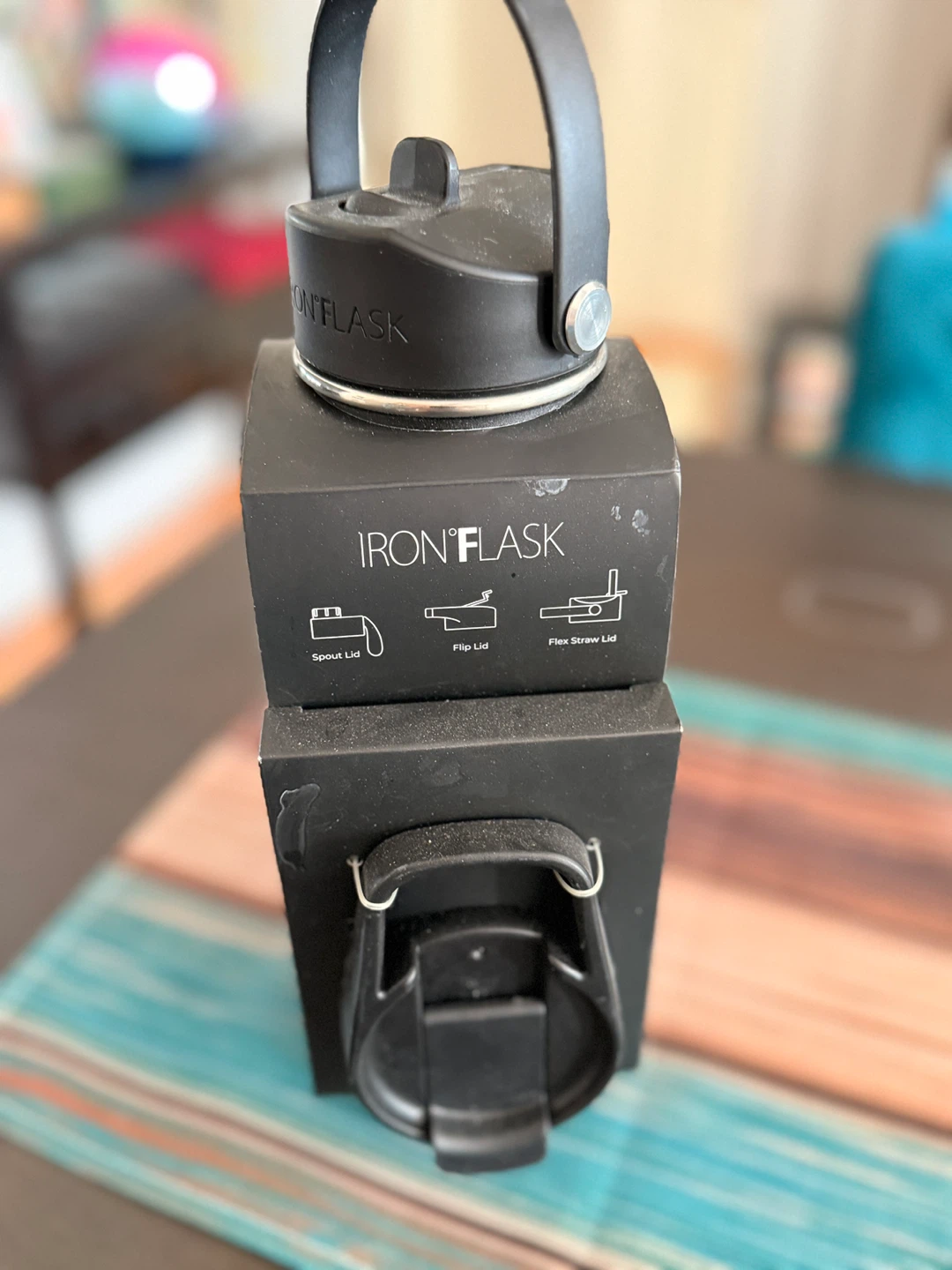 Iron Flask Water Bottle - photo 2