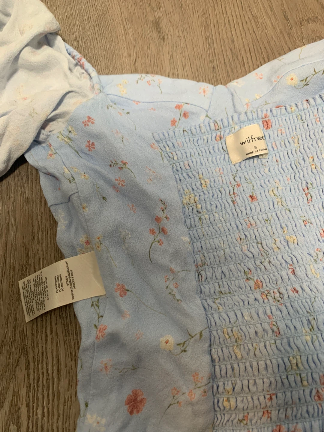 Wilfred Blue Floral Smocked Puff Sleeve Top Size S - photo 5