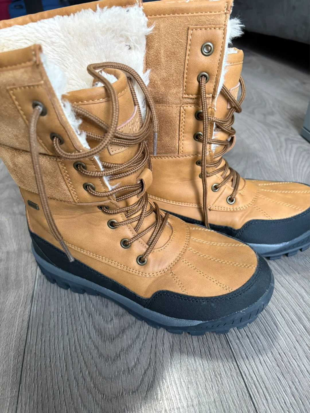 Brown Lined Winter Boots - Size 7