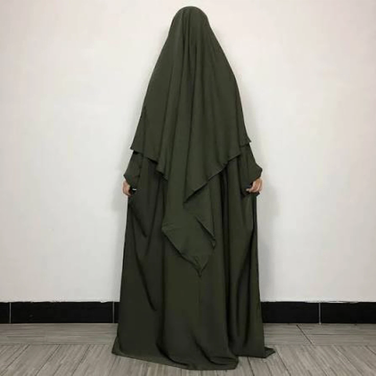 Dark Green Flowy Khimar