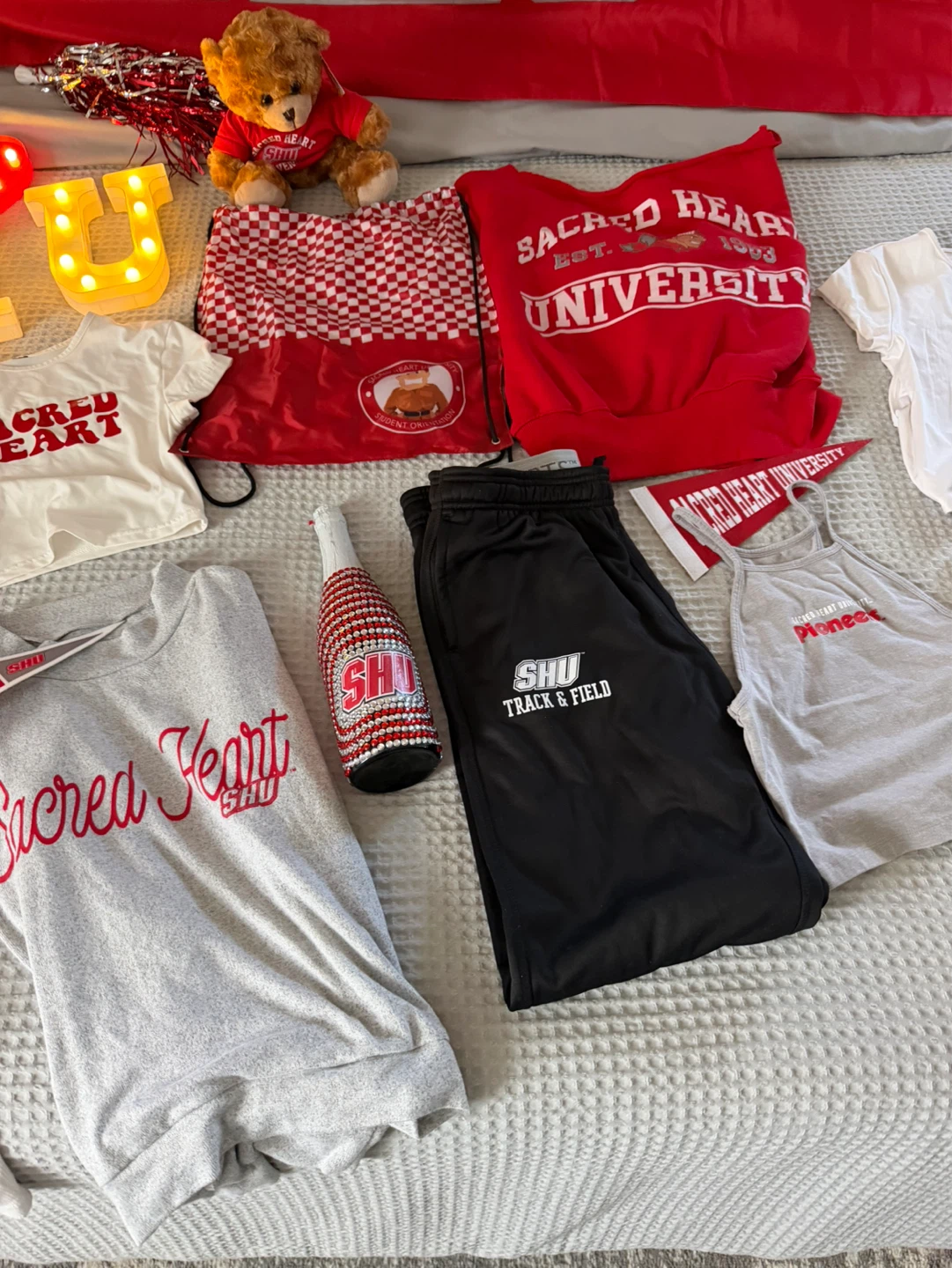Sacred Heart University SHU Apparel Lot - photo 4