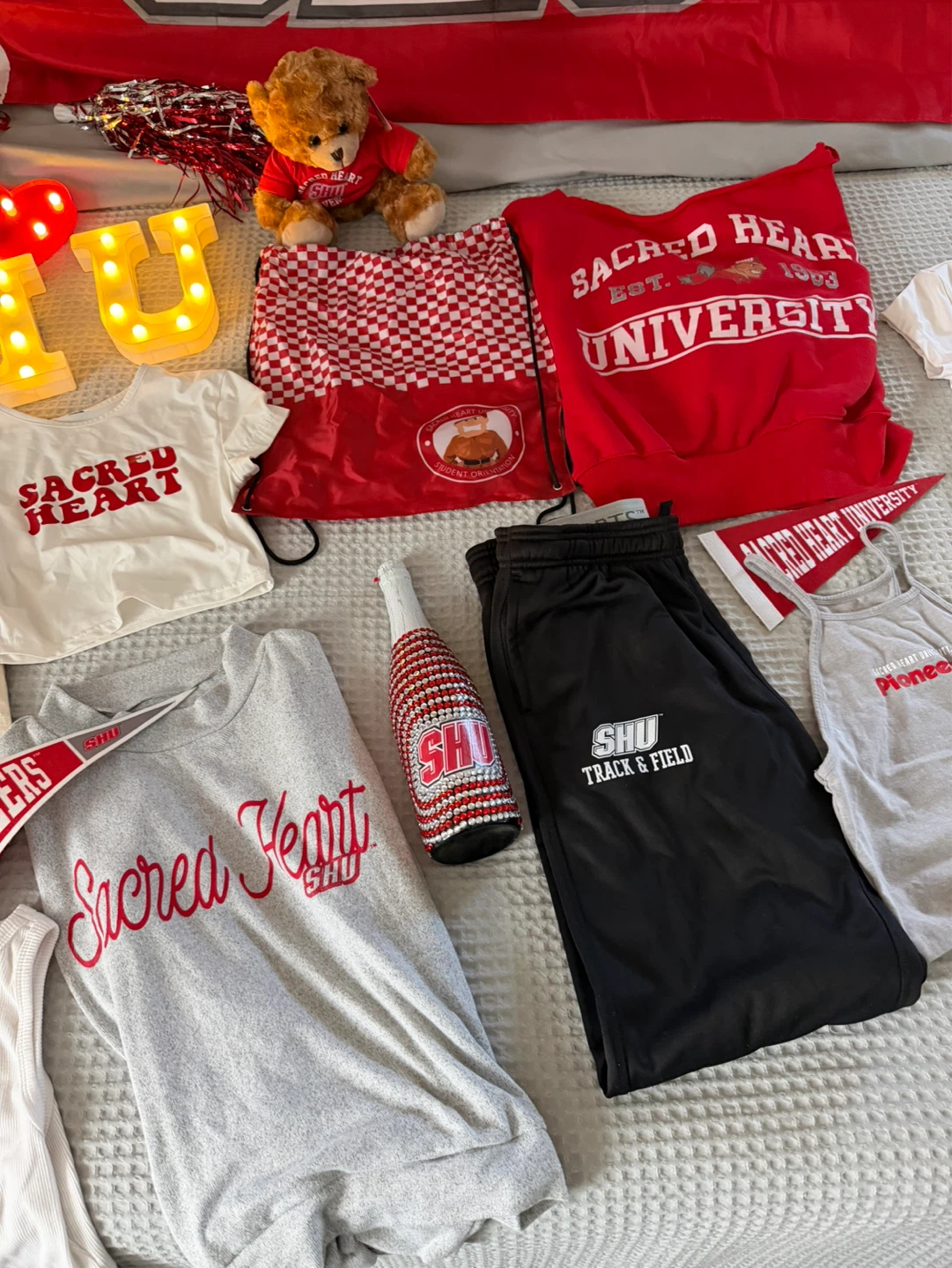 Sacred Heart University SHU Apparel Lot - photo 3