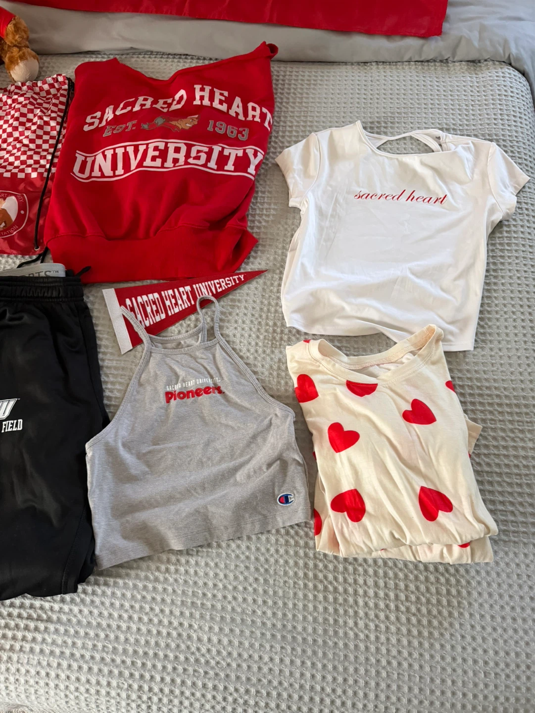 Sacred Heart University SHU Apparel Lot - photo 5