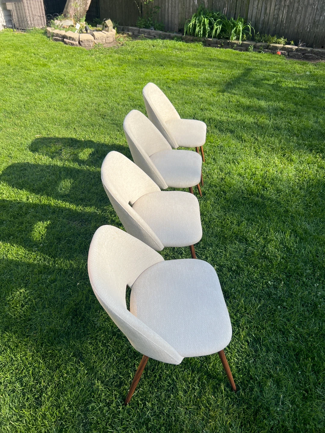 Set of 4 Modern Chairs - photo 3