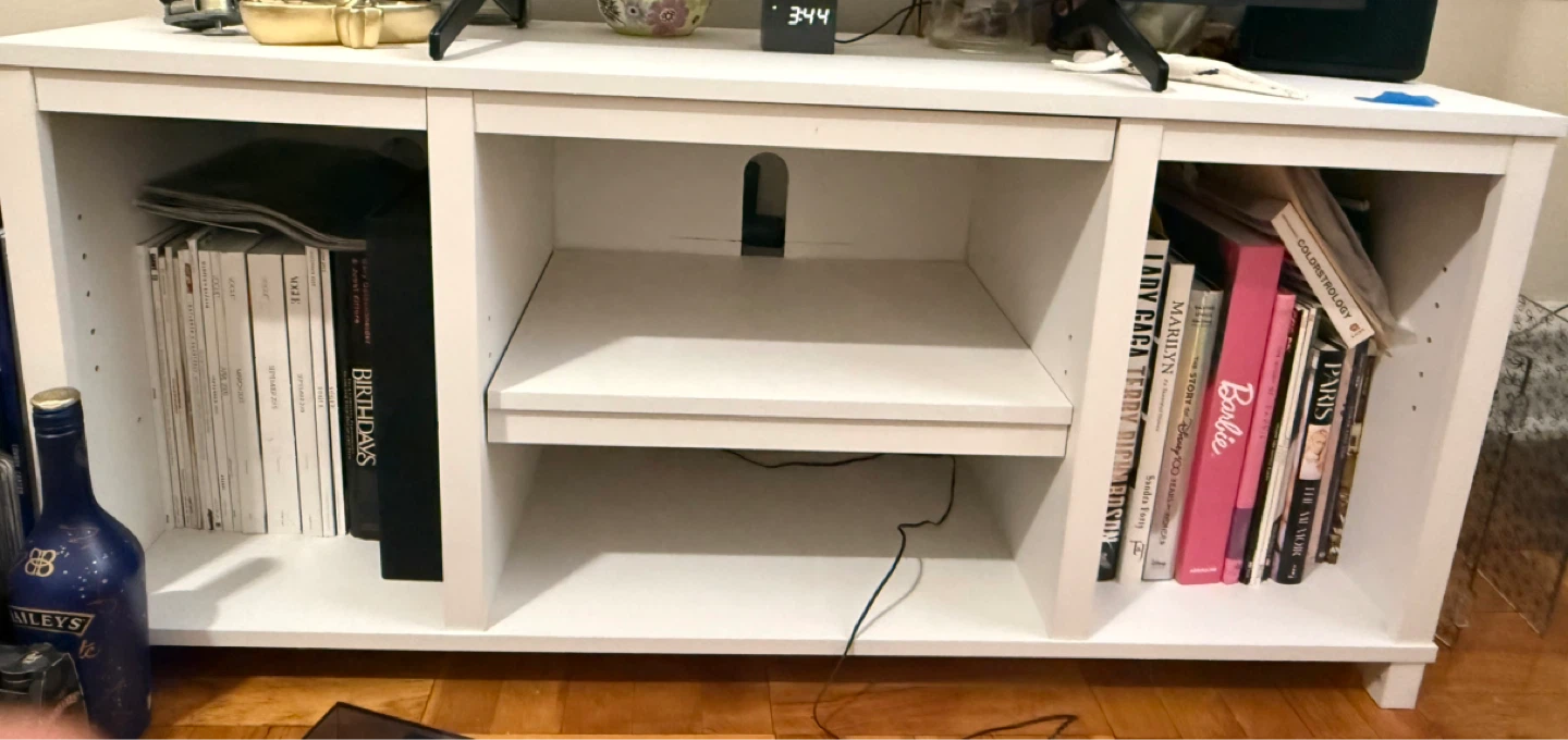 Tv stand