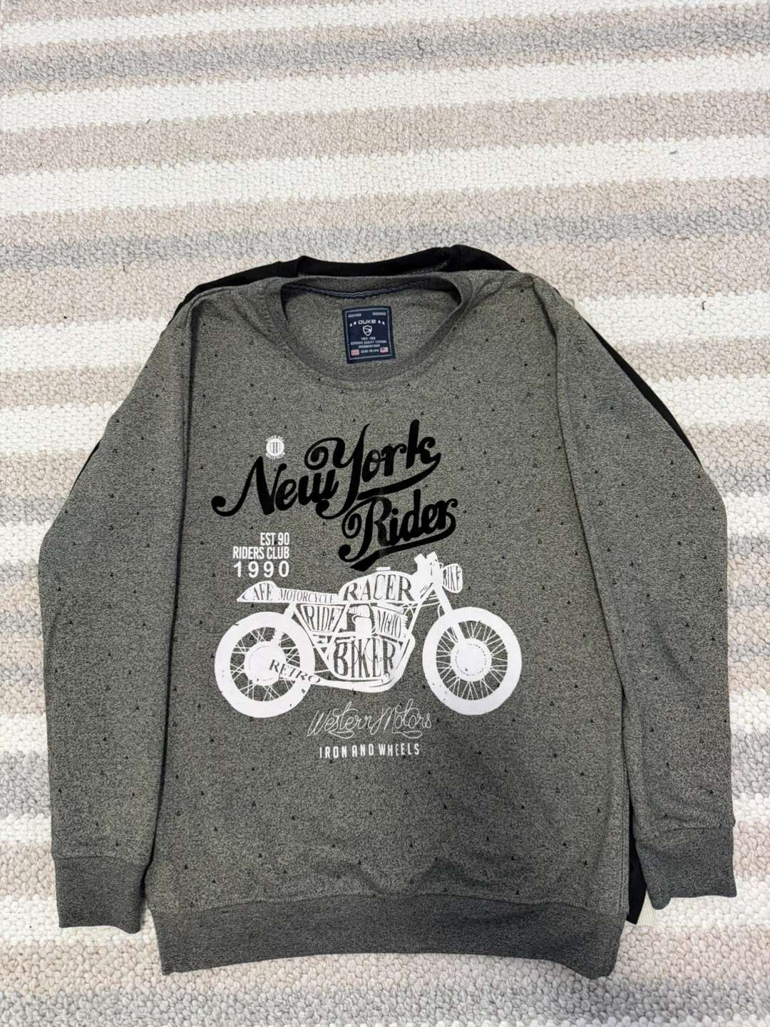 Kids Long Sleeve T-Shirts Bundle (5 items) - photo 4