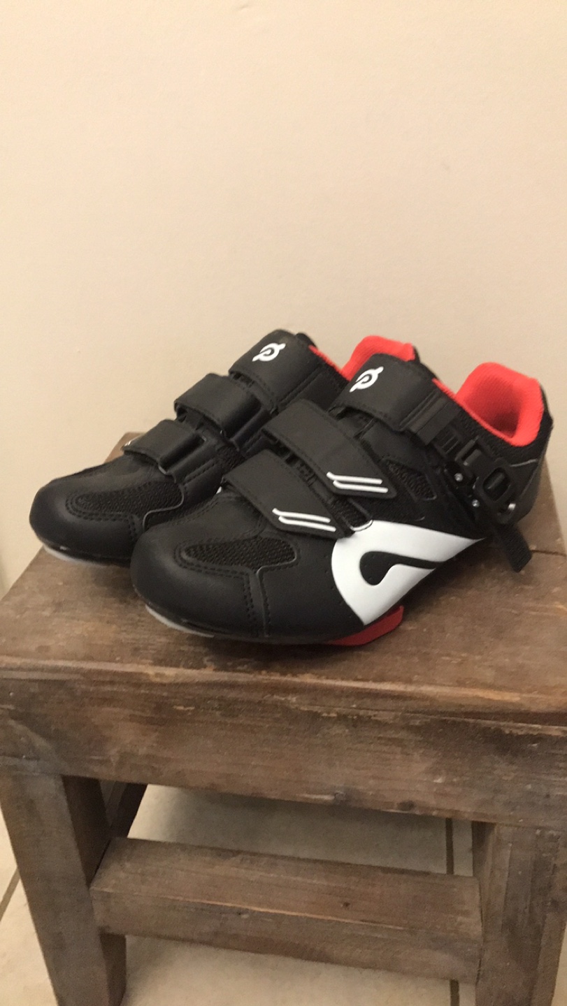 Women’s Peloton Cycling Shoes Size 38