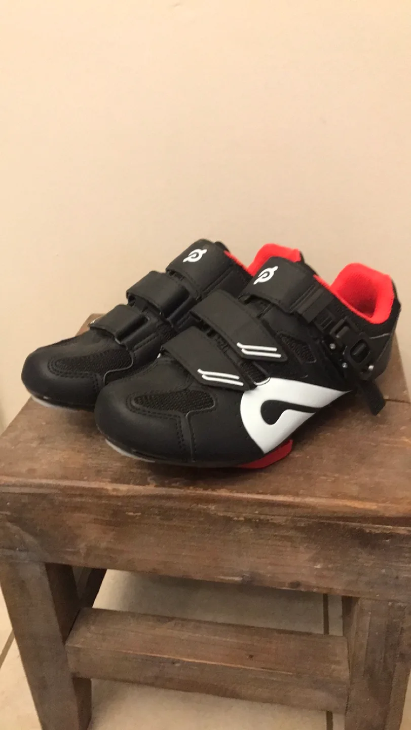 Women’s Peloton Cycling Shoes Size 38