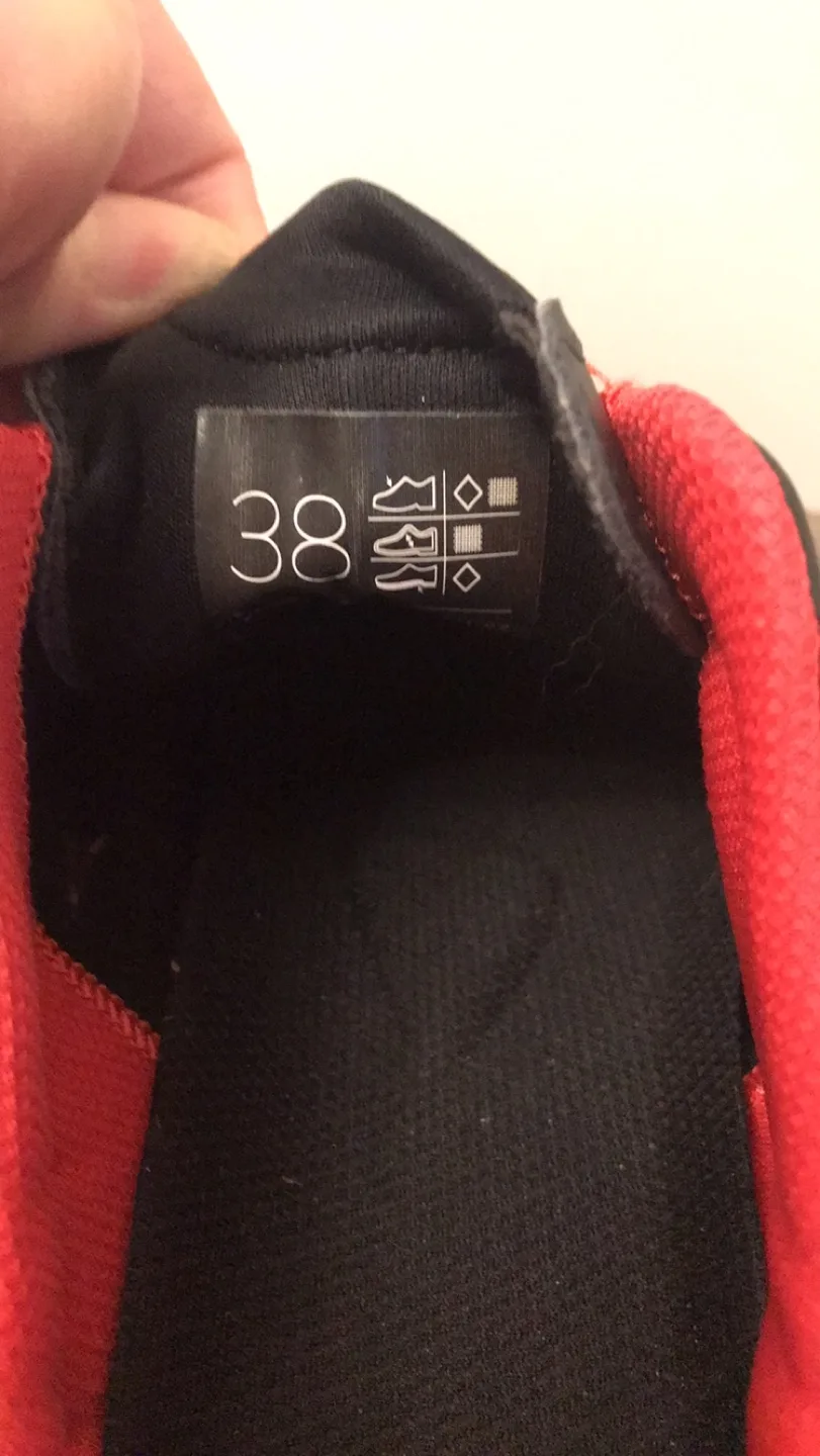Women’s Peloton Cycling Shoes Size 38 - photo 5