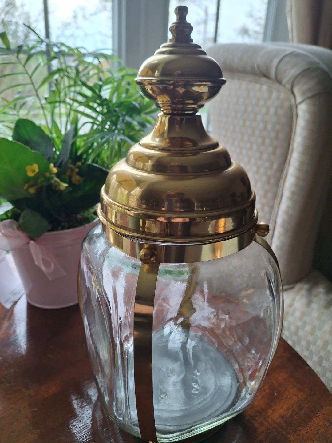 Vintage glass jar with brass accents - photo 2