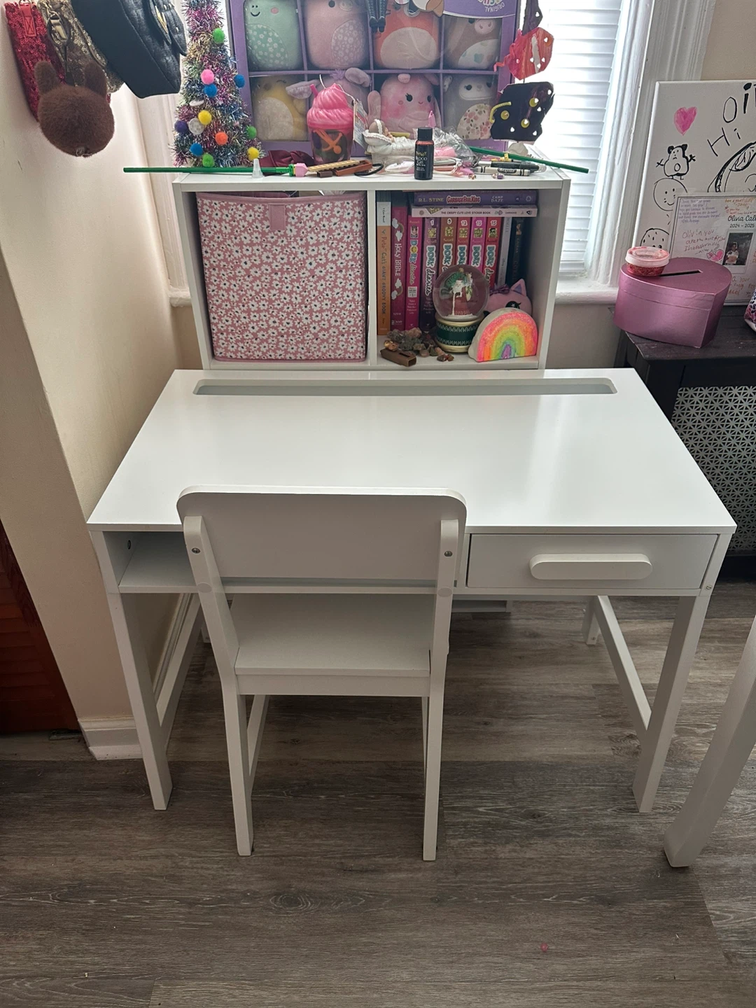 White Vanity Desk with Tri-Fold Mirror and Lights