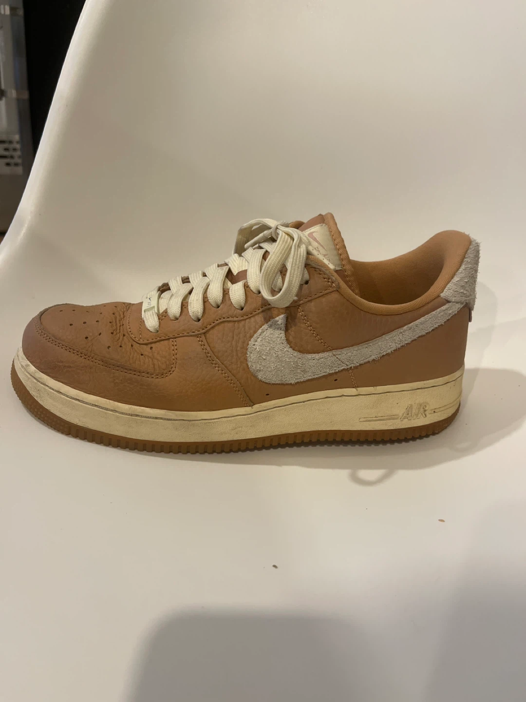 Nike Air Force 1 Low "Wheat" Men's Size