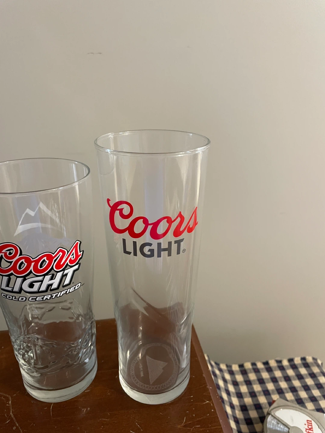 Coors Light Glasses Set - 4 Clear, 2 Frosted - photo 3
