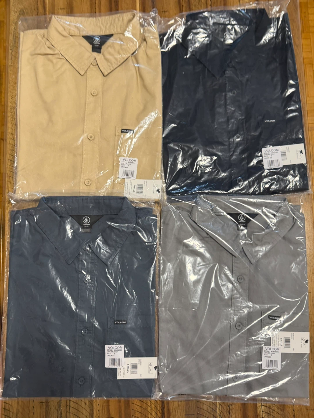 BRAND NEW Volcom Men's Short Sleeve Button-Up Shirts - 4 Colors - photo 3