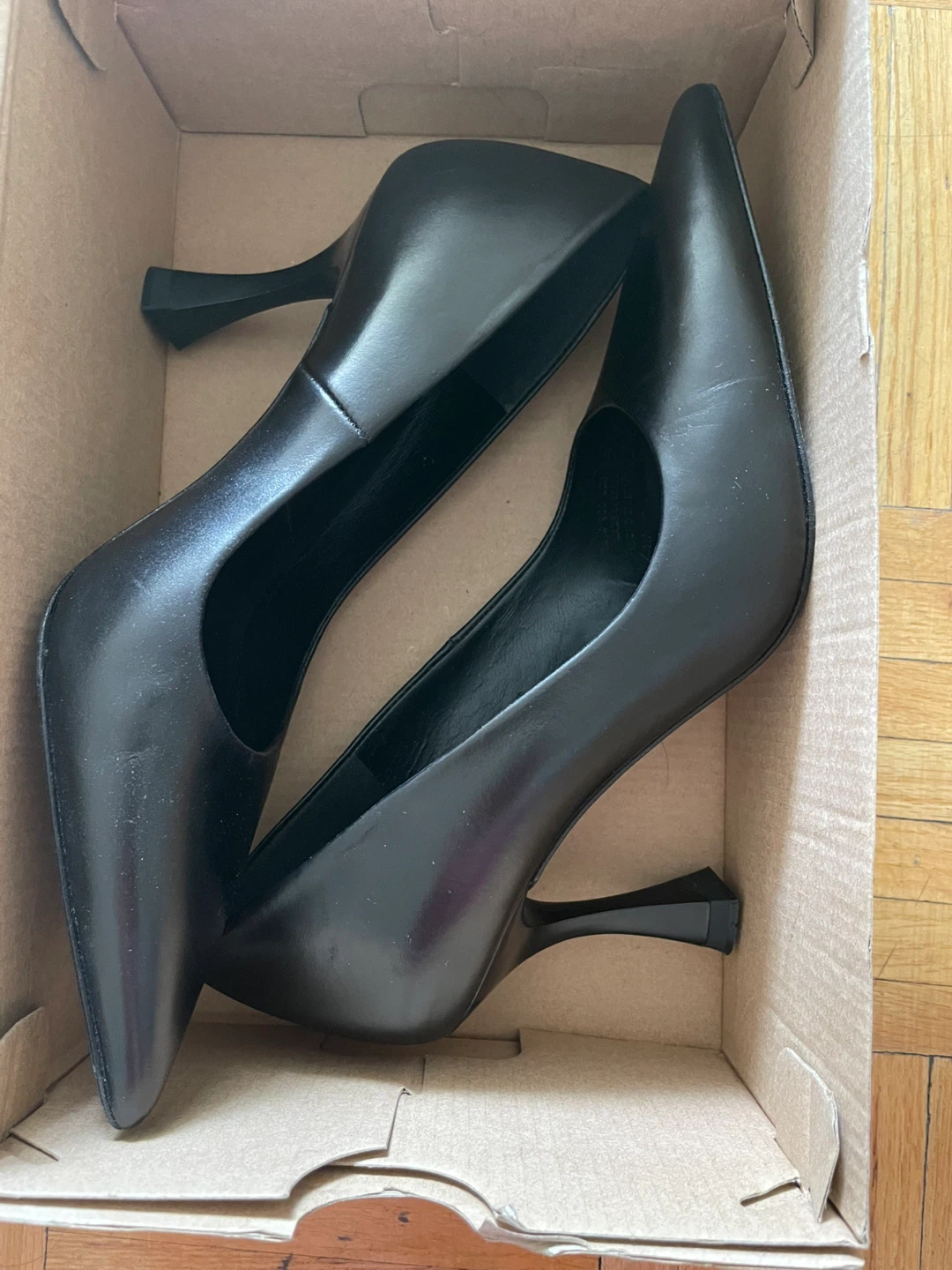 Massimo Dutti Black Leather Heels - Size 37 - photo 2