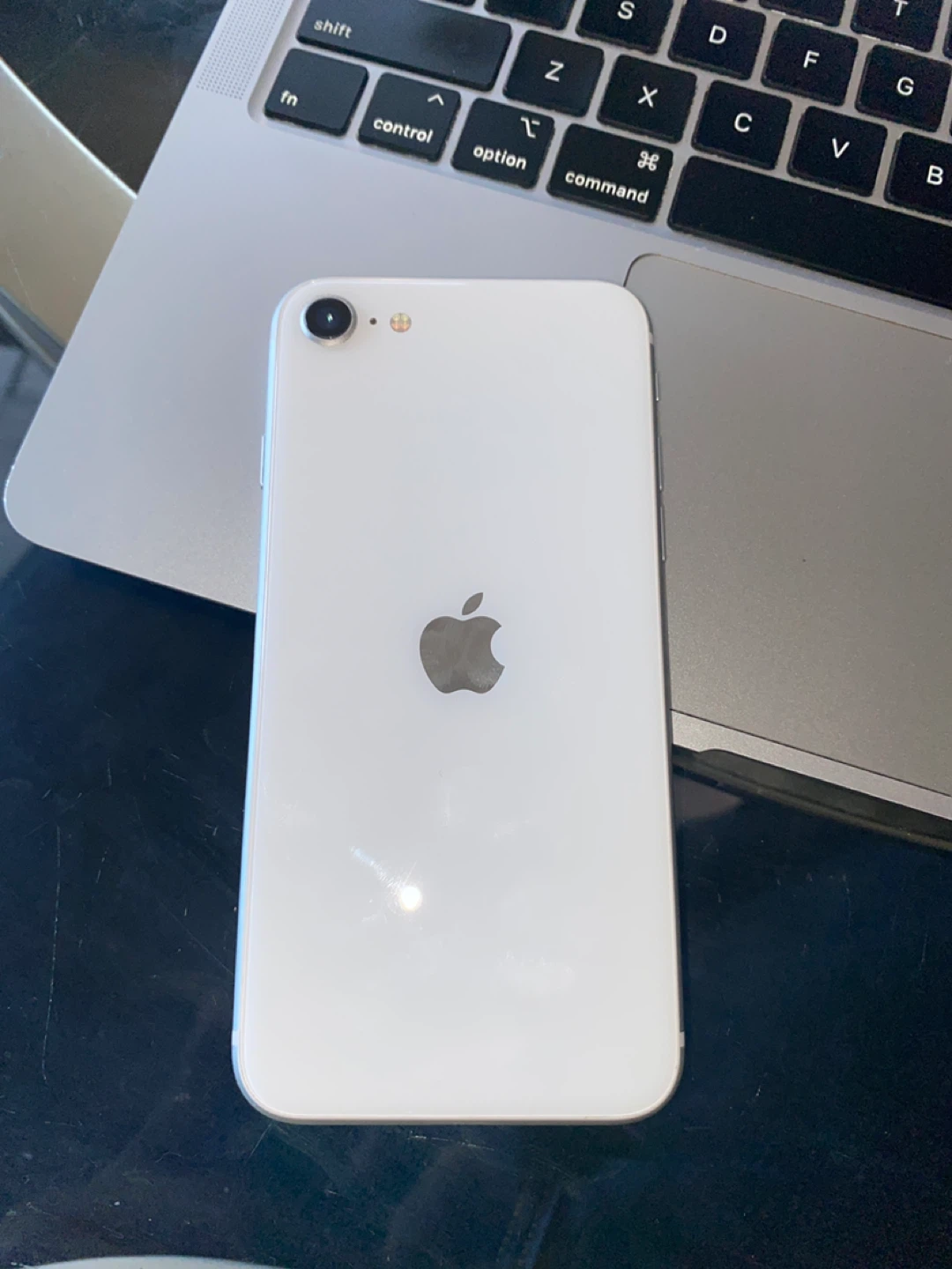 Apple iPhone SE (2nd Gen) 64GB White - photo 4