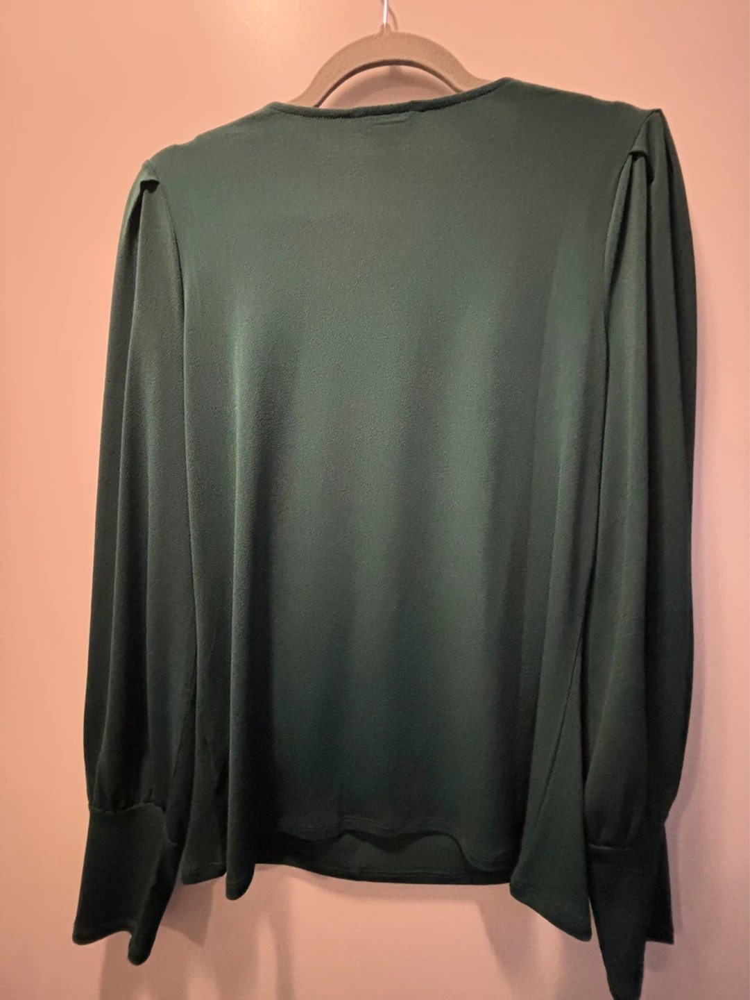 RW&CO. Green Long Sleeve Top Size M - photo 3