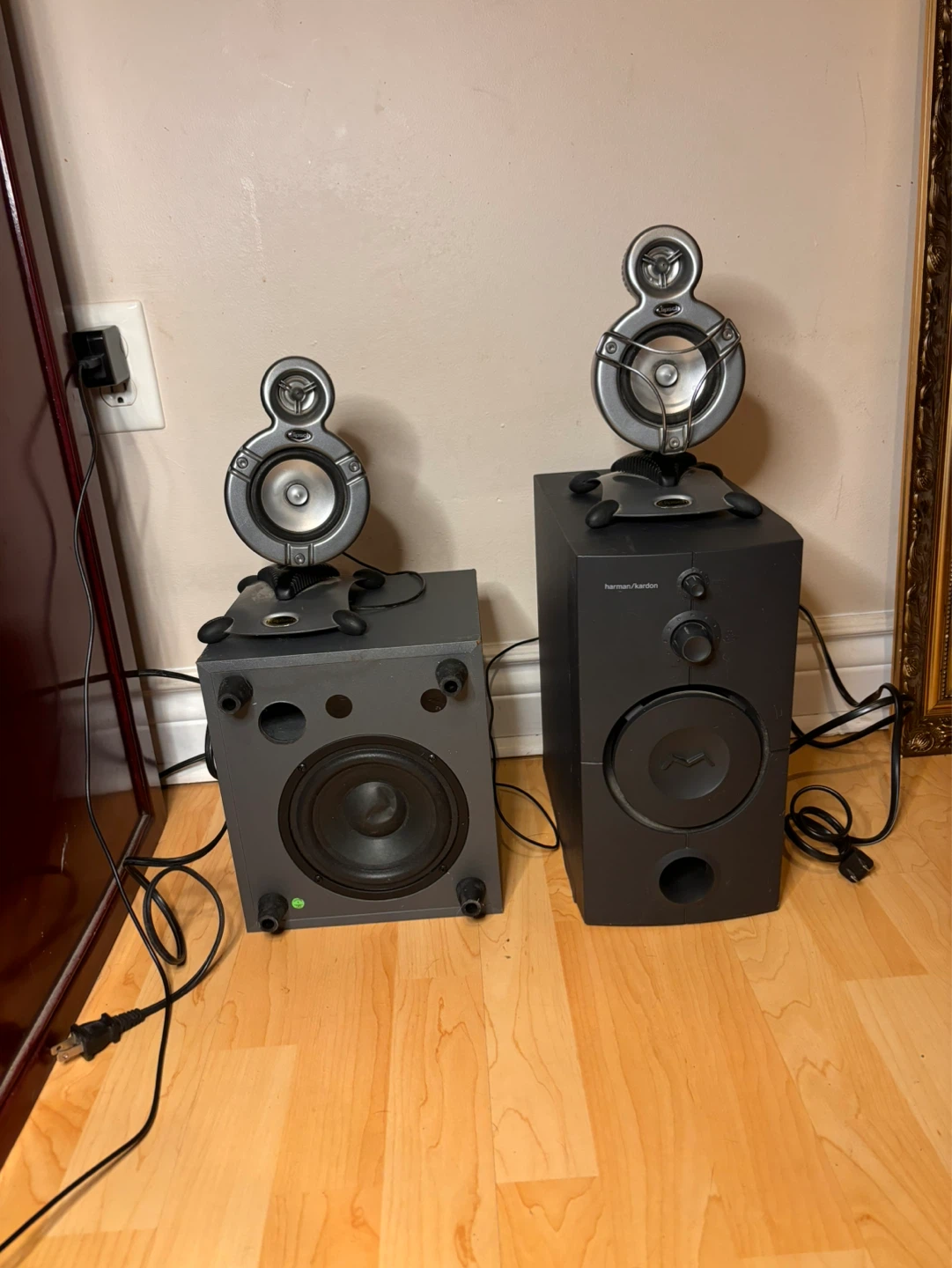 Klipsch 2.1 Speaker System + Harman Kardon Speaker