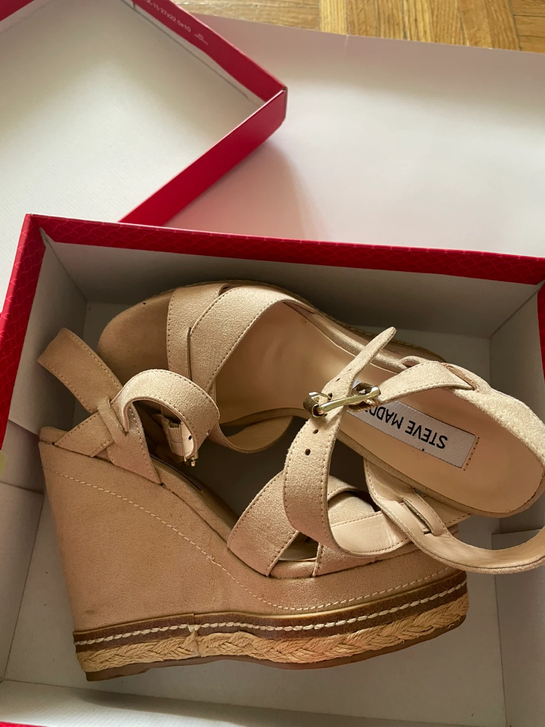 Steve Madden Beige Wedge Sandals - photo 2