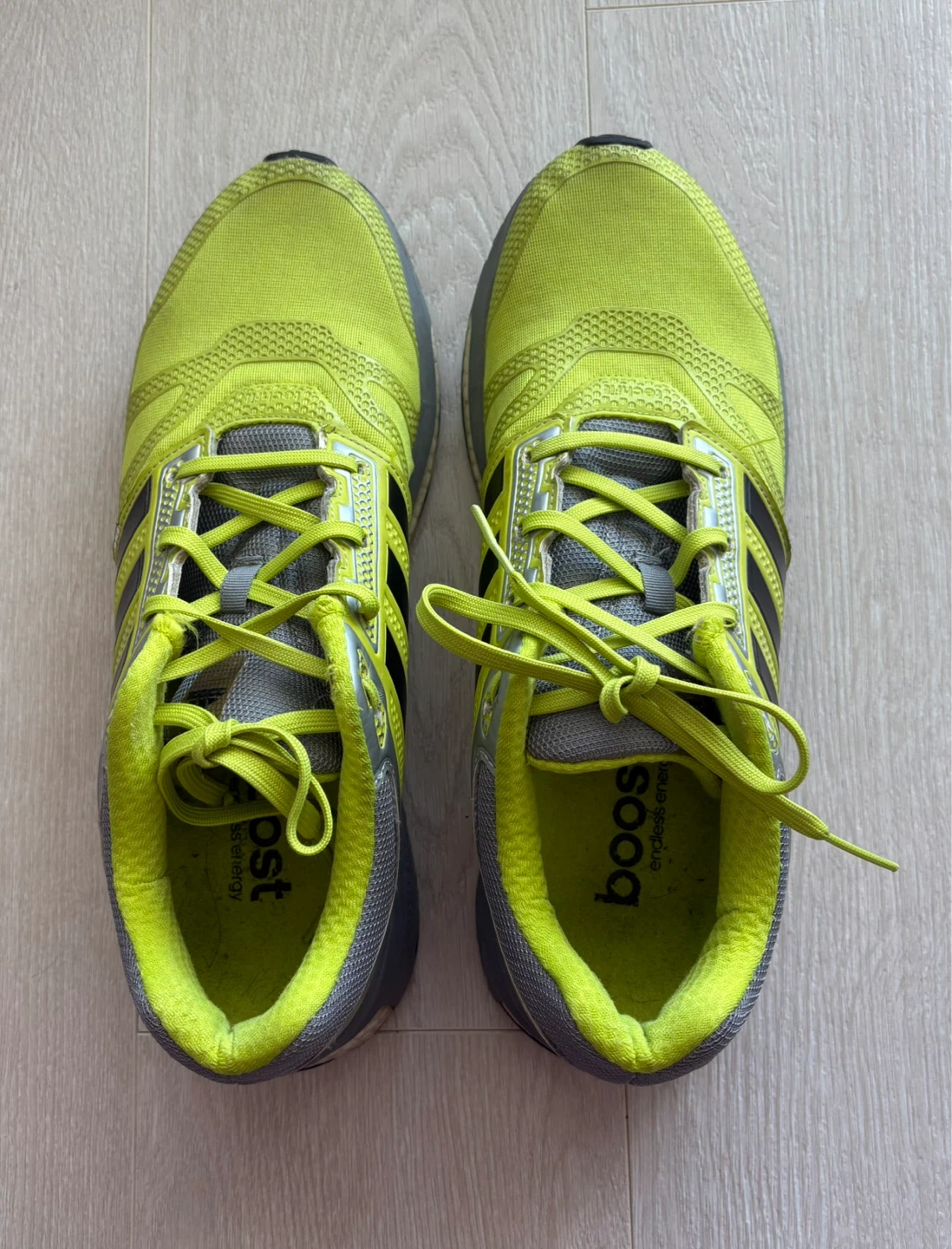 Adidas Boost running shoes - photo 3