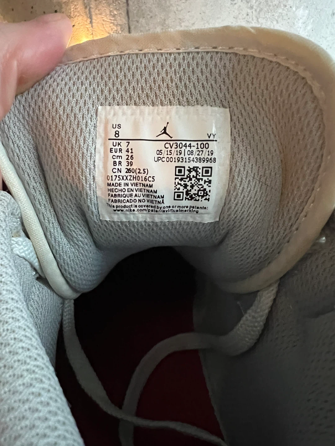 Air Jordan 1 Mid Men’s US 8 - photo 4