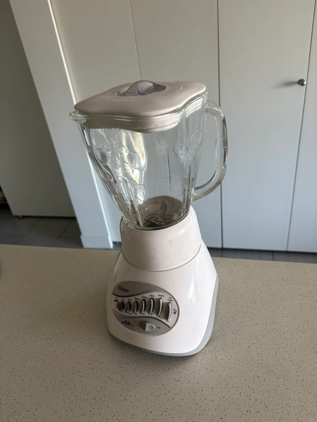 Oster 12-Speed Blender - photo 2