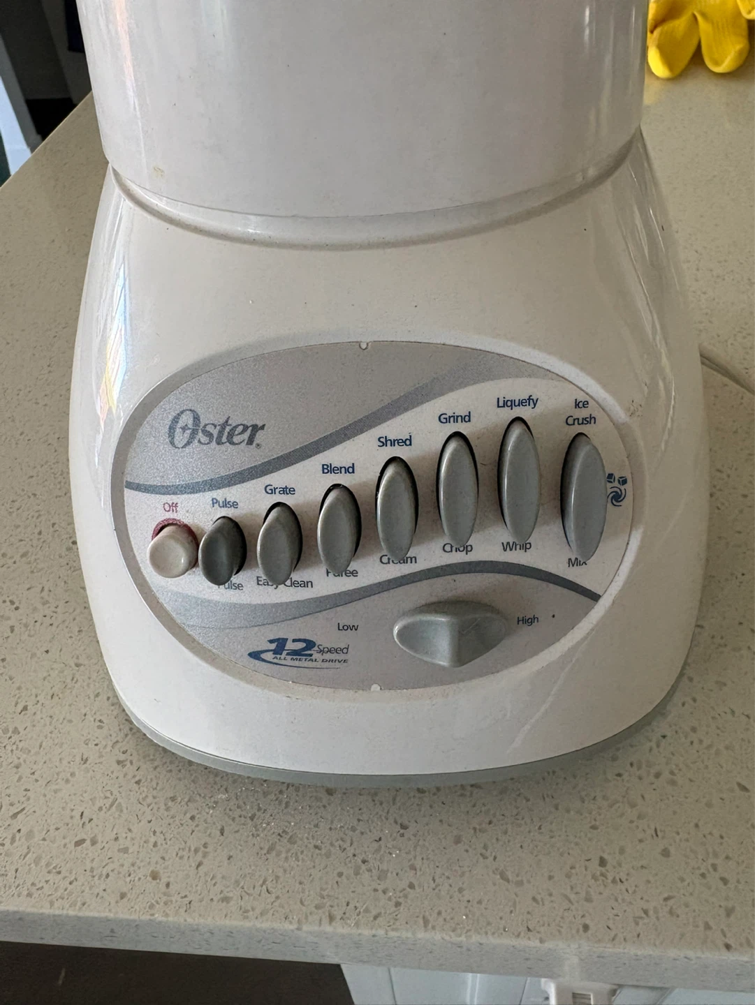 Oster 12-Speed Blender - photo 3