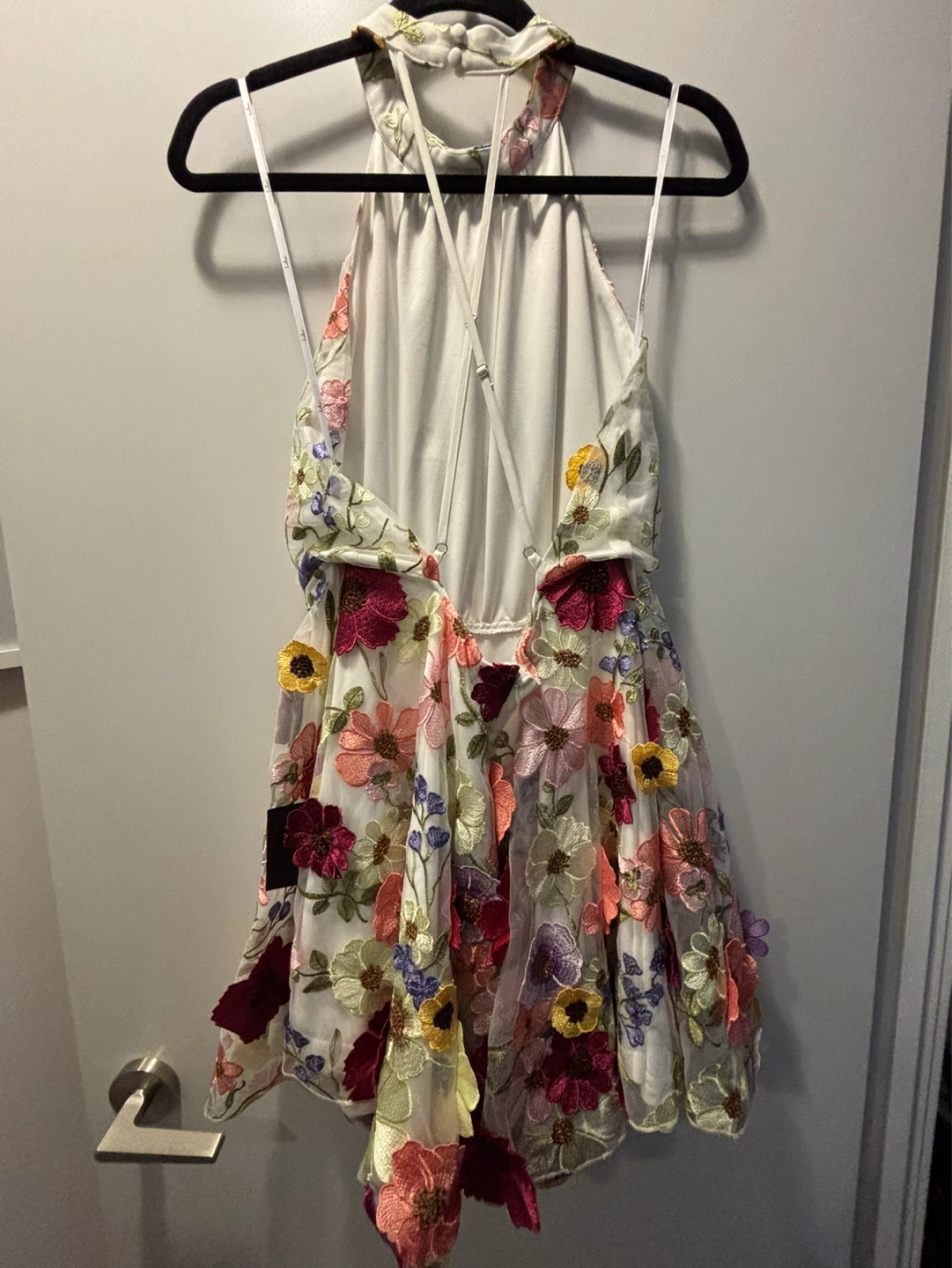 Lulus Embroidered Floral Dress Size Medium - photo 2