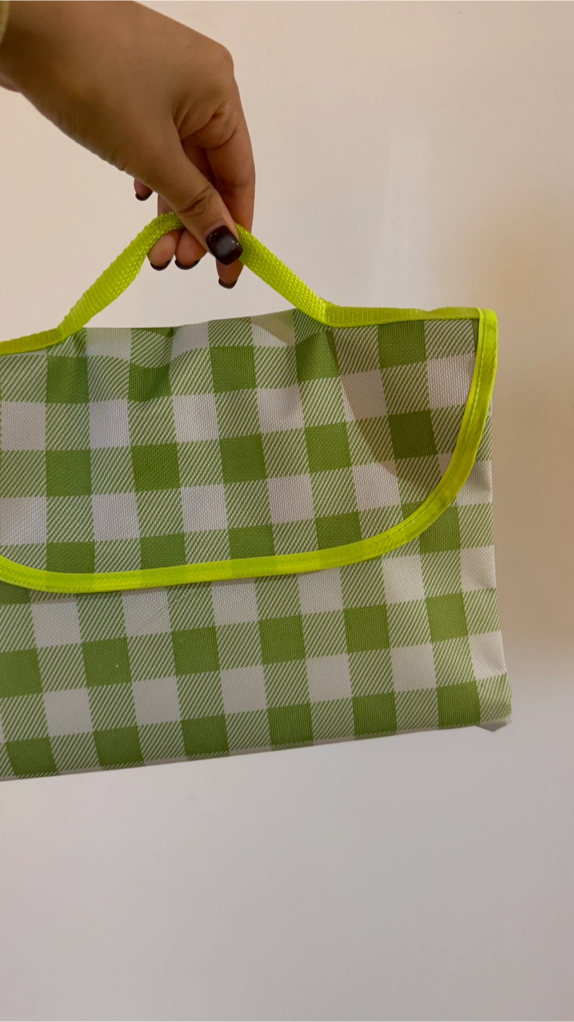 Green Gingham Picnic Blanket - photo 2