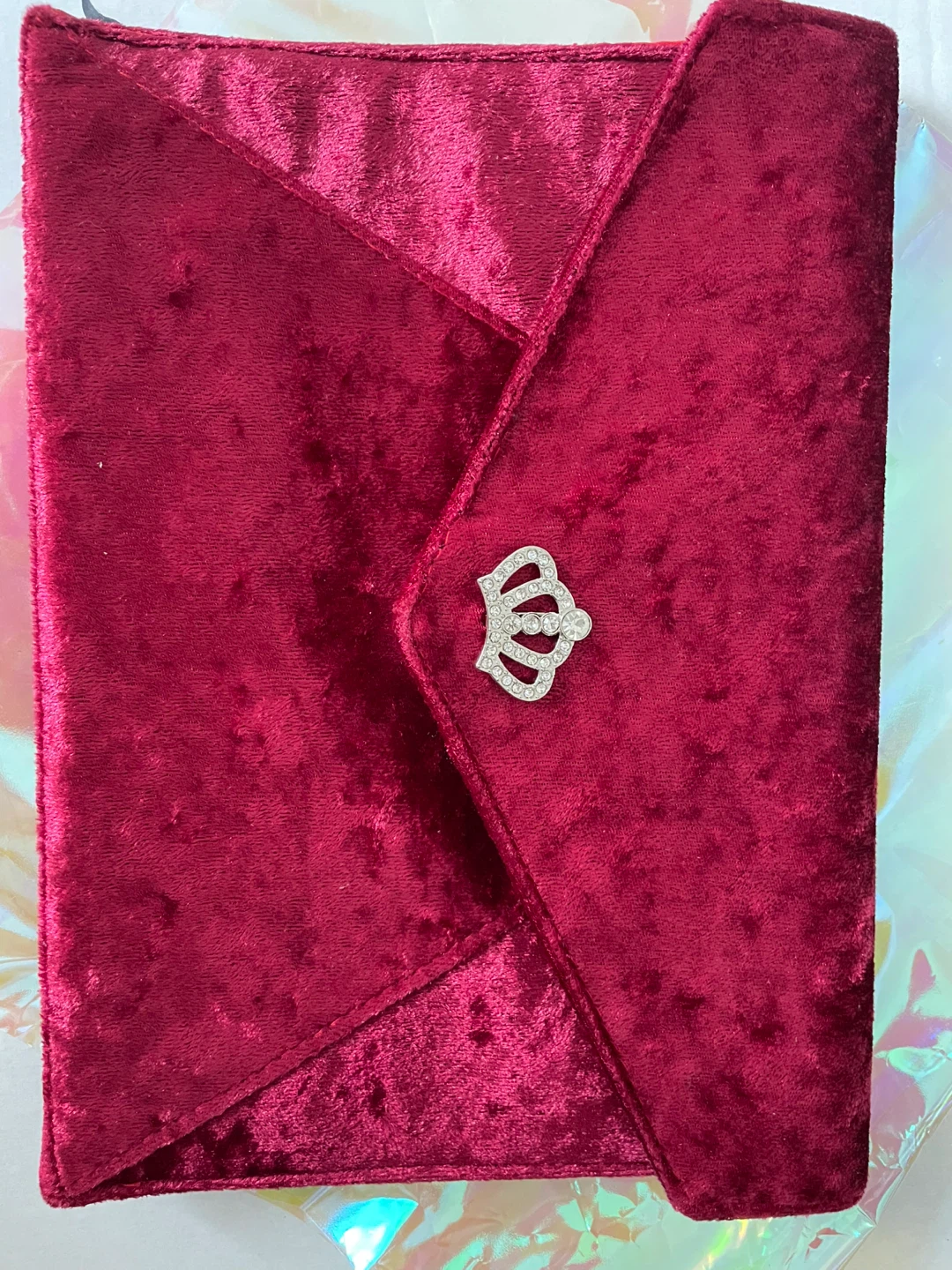 Velvet Envelope Clutch with Crown Brooch - photo 3